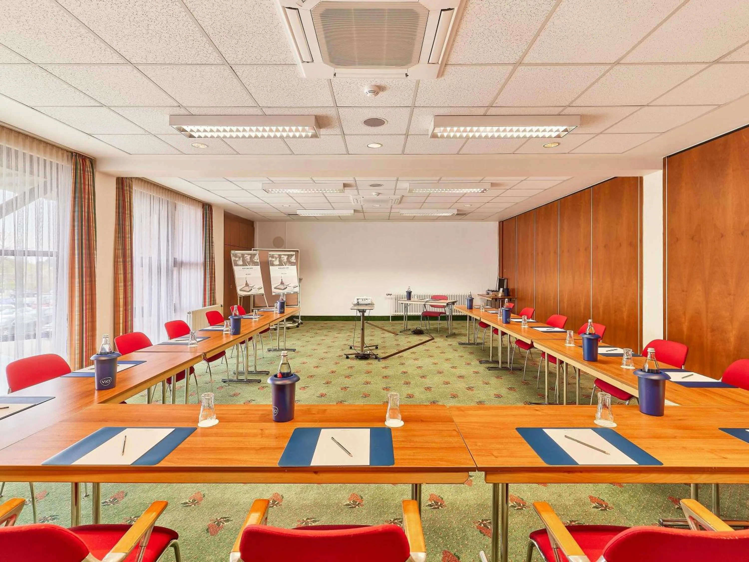 Meeting/conference room in Mercure Hotel Bad Duerkheim An Den Salinen