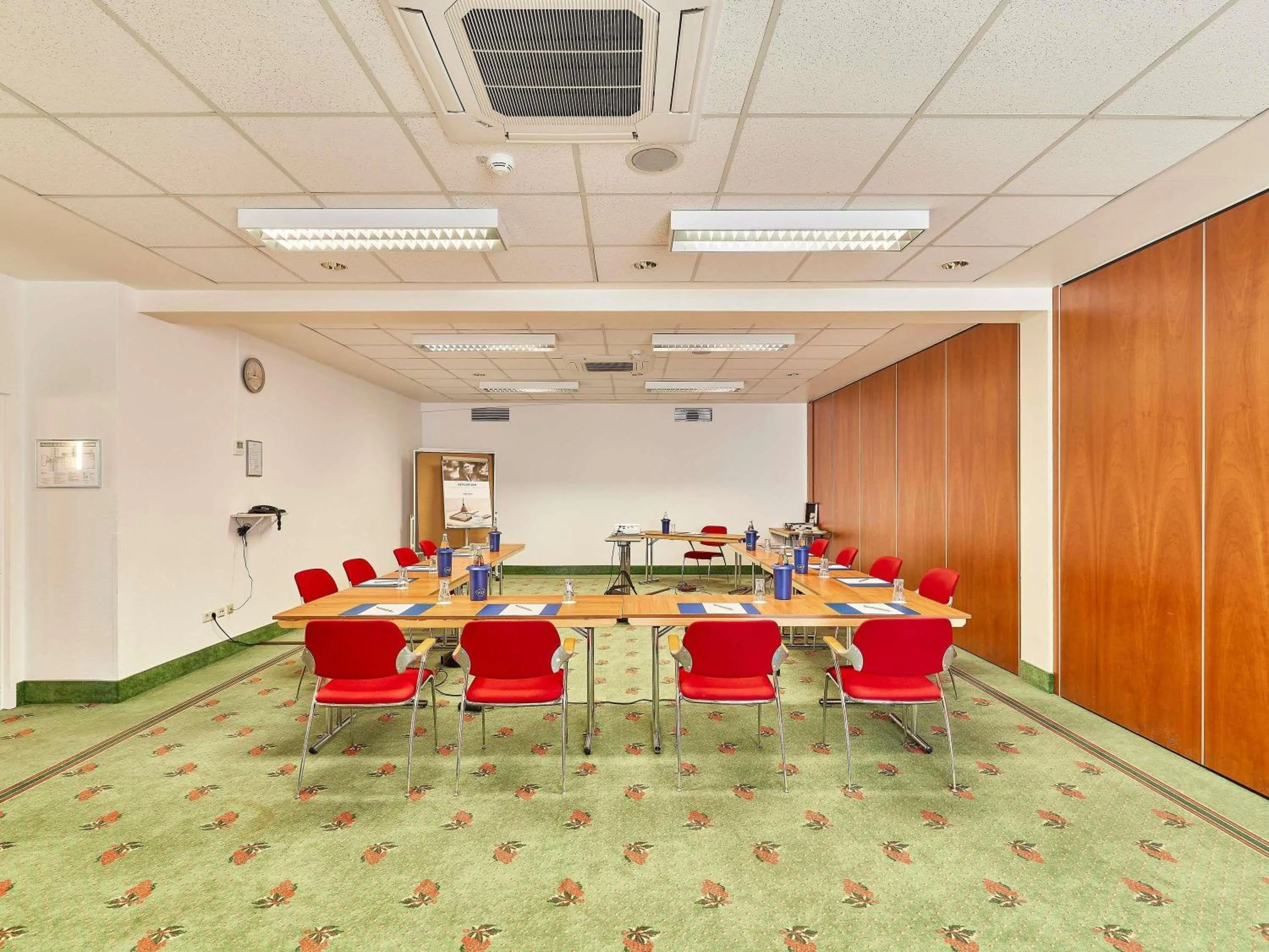 Meeting/conference room in Mercure Hotel Bad Duerkheim An Den Salinen