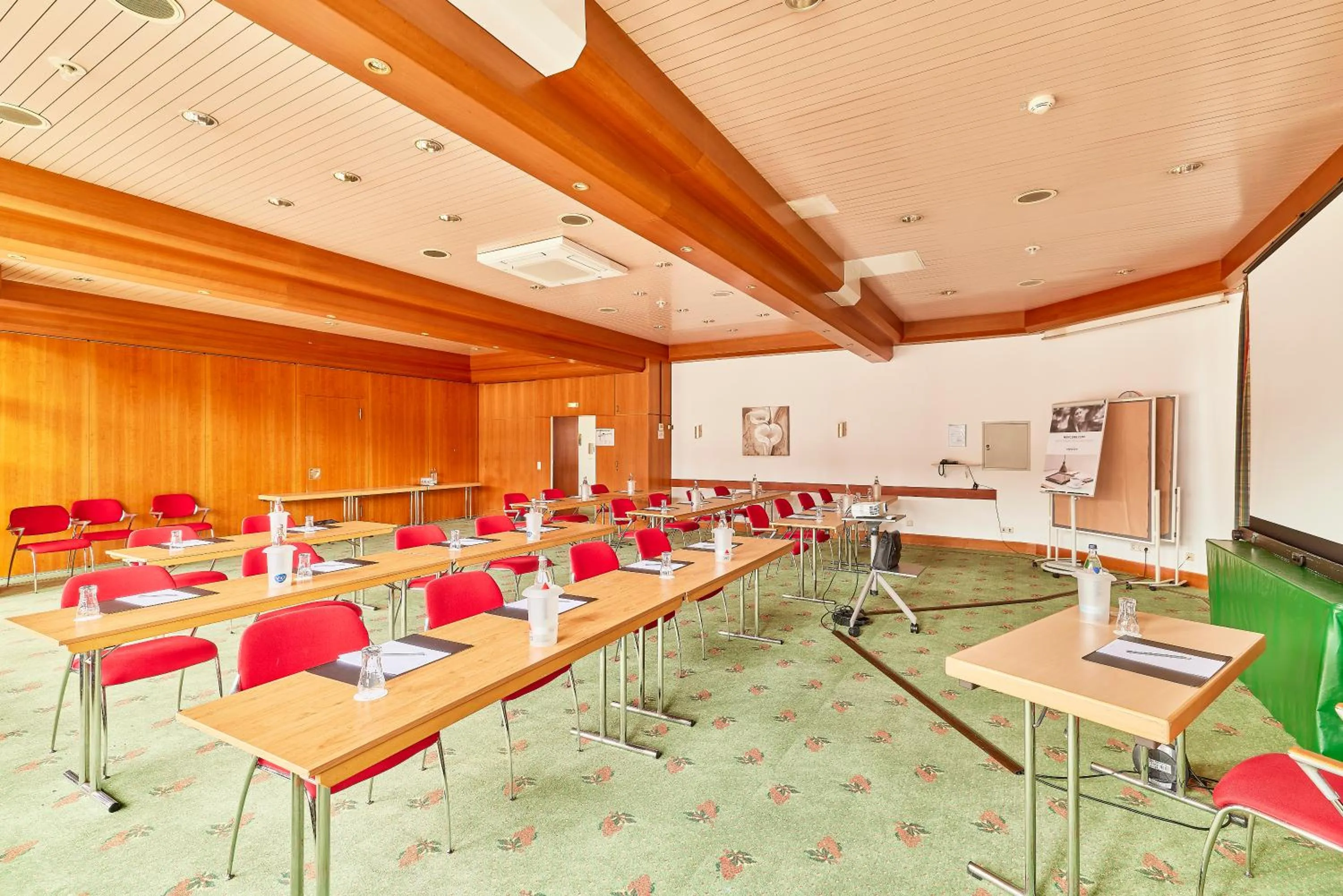 Meeting/conference room in Mercure Hotel Bad Duerkheim An Den Salinen