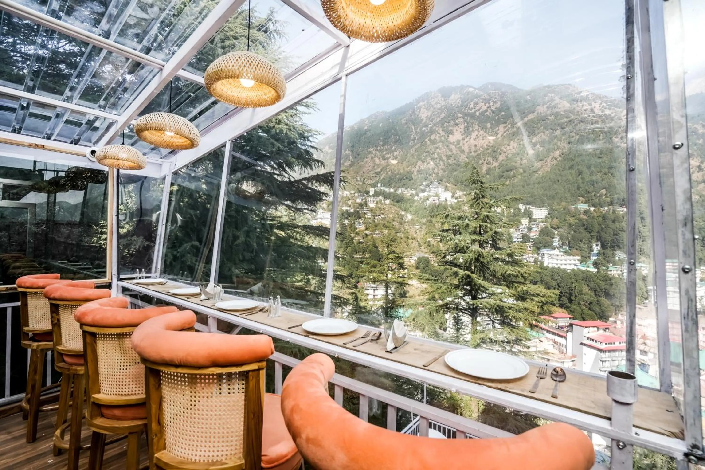 Restaurant/places to eat in The Bunksters Mcleodganj, Dharmkot