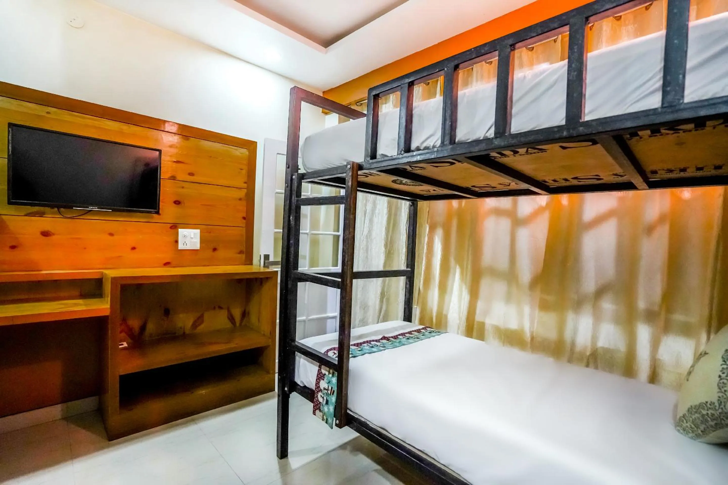 bunk bed, Bed in The Bunksters Mcleodganj, Dharmkot