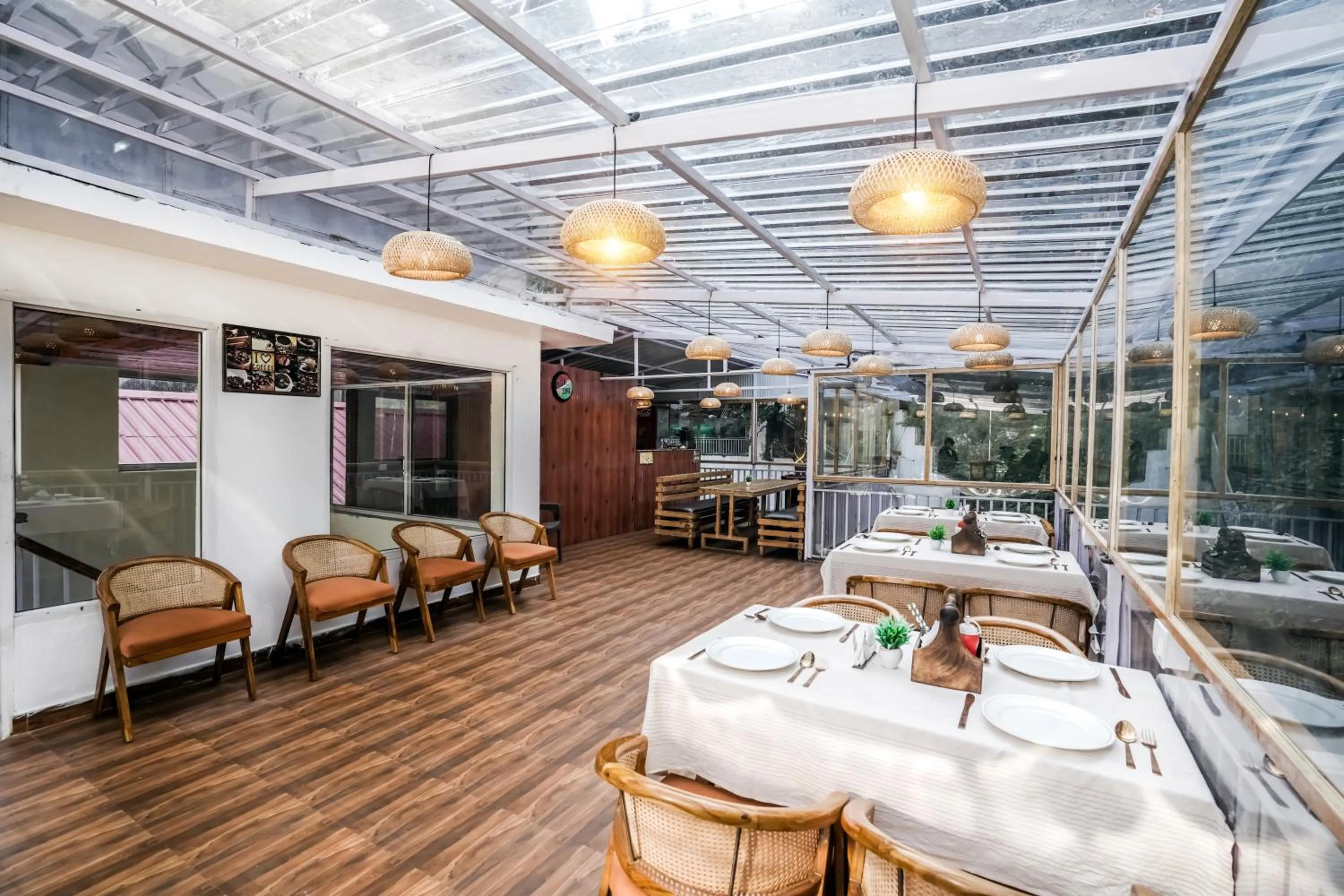 Restaurant/places to eat in The Bunksters Mcleodganj, Dharmkot