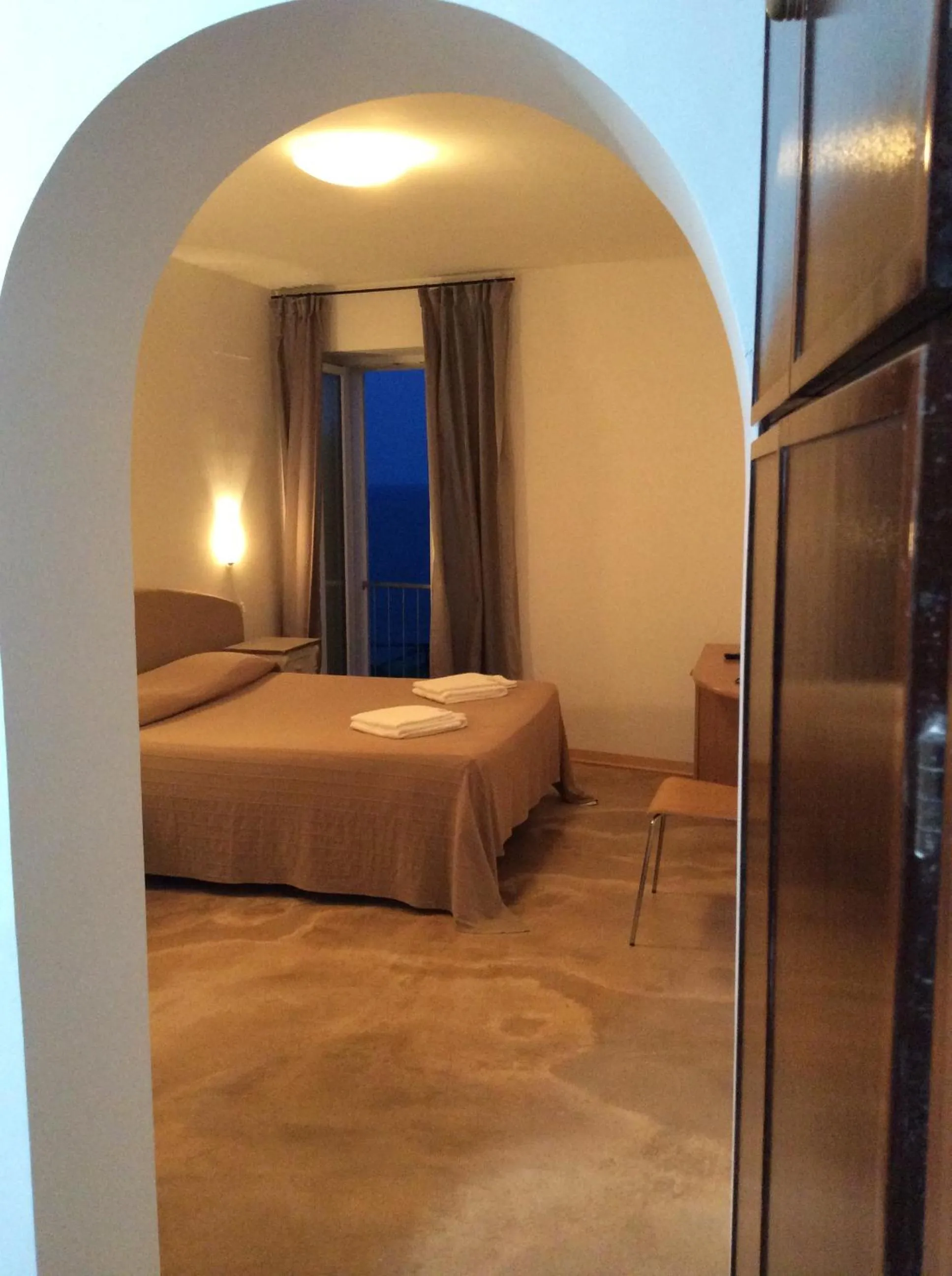 Photo of the whole room in Hotel Borgo Cacciatori