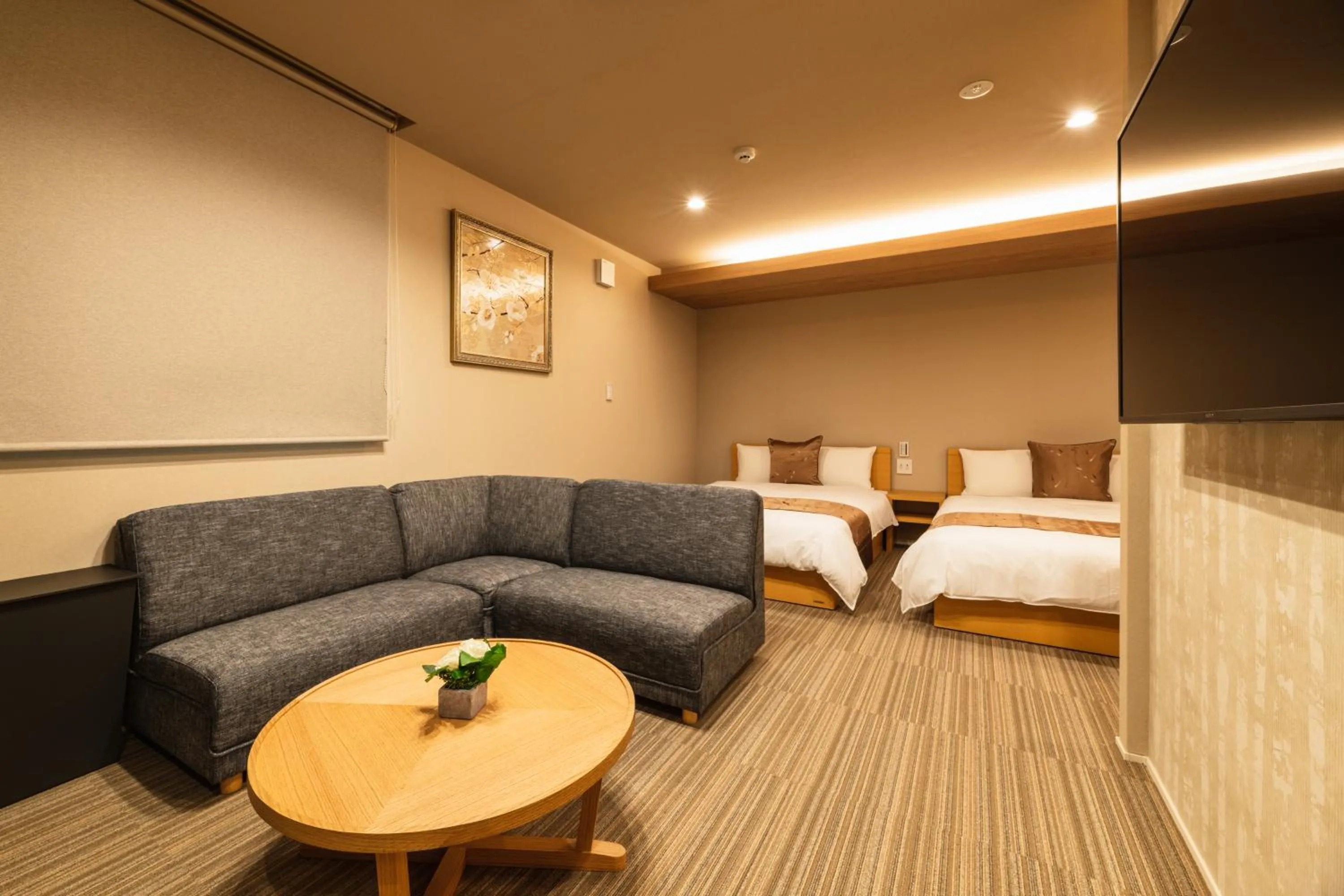 Photo of the whole room, Bed in GRAND BASE Urakami