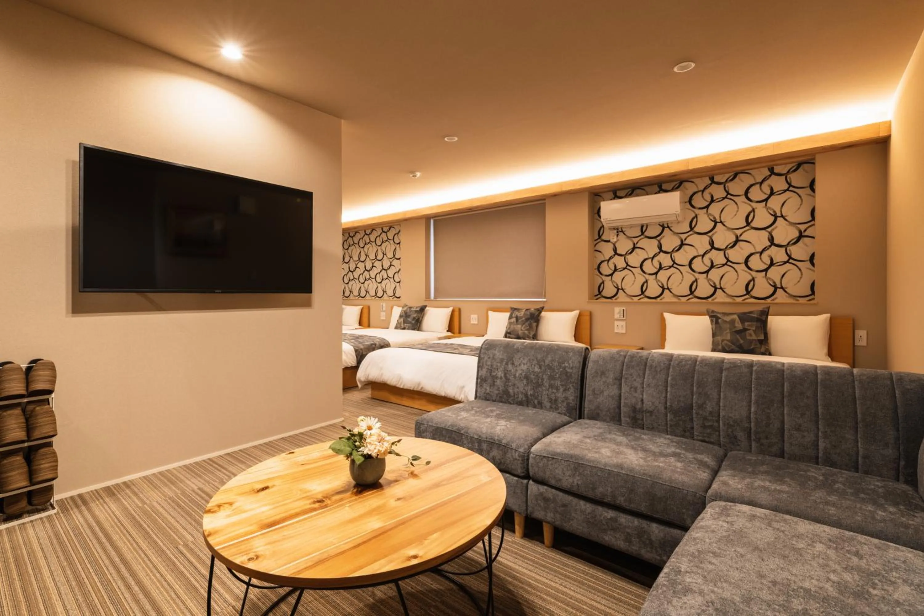 Seating area in GRAND BASE Urakami