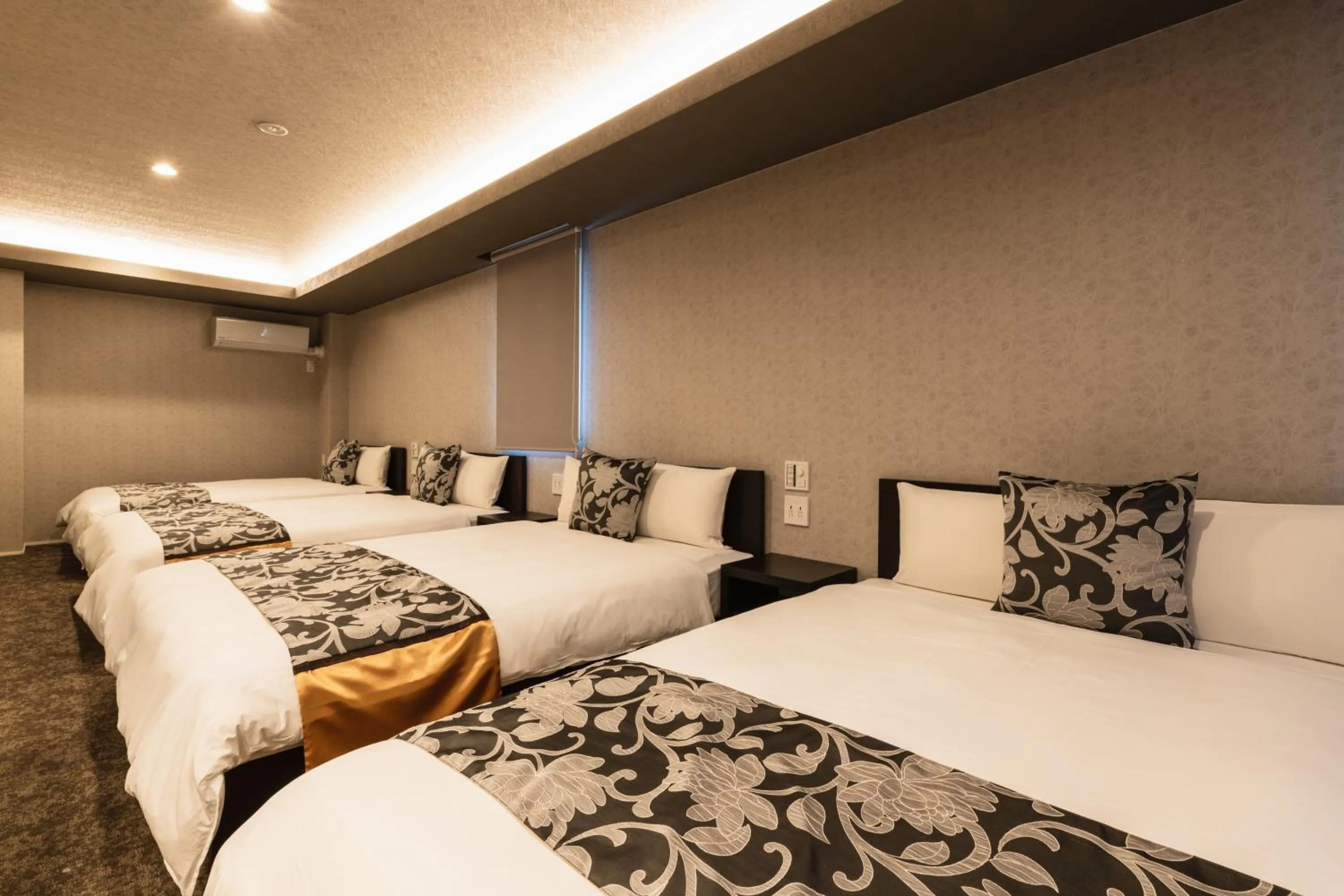 Bed in GRAND BASE Urakami