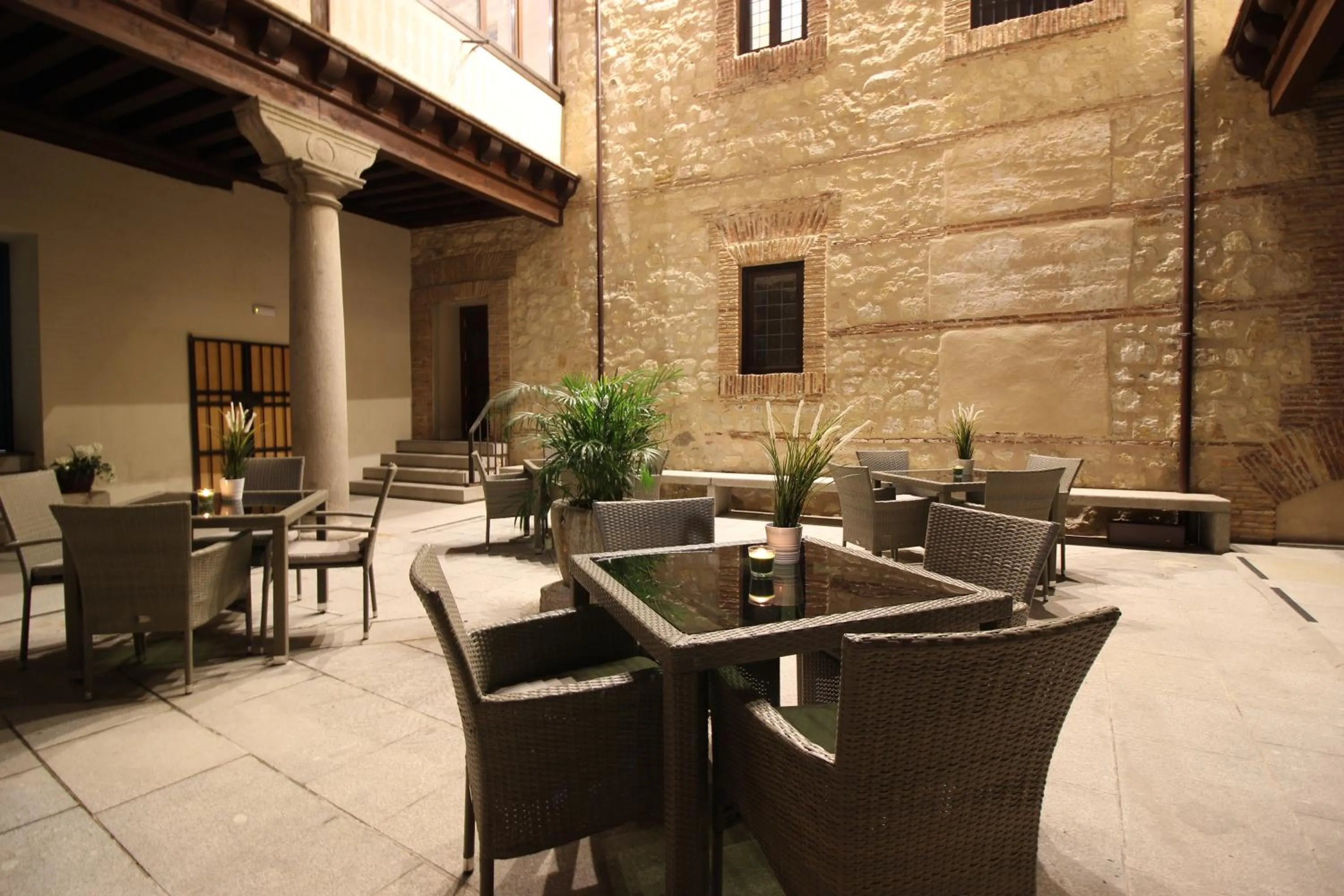 Patio in Palacio La Floresta