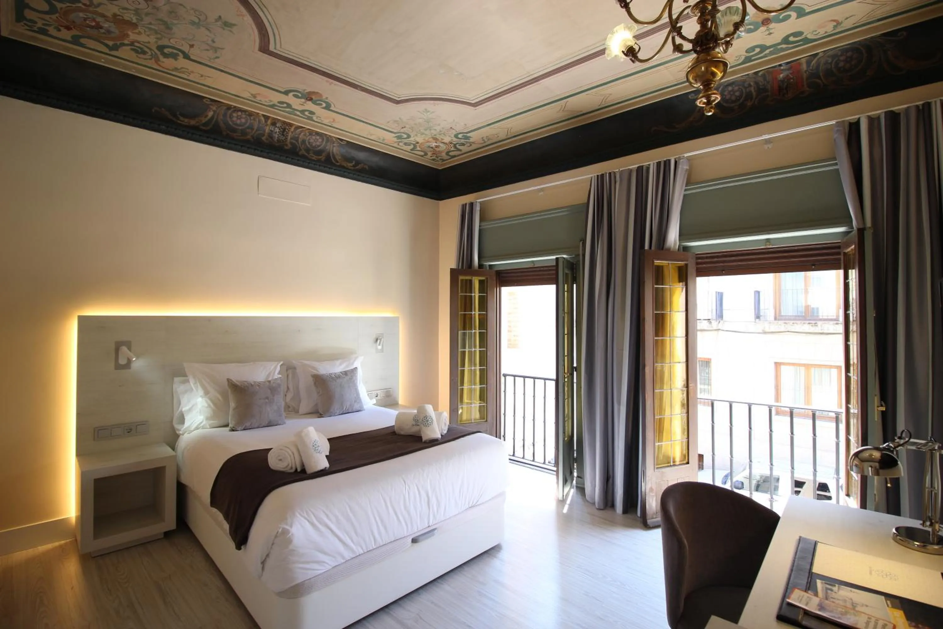 Photo of the whole room in Palacio La Floresta