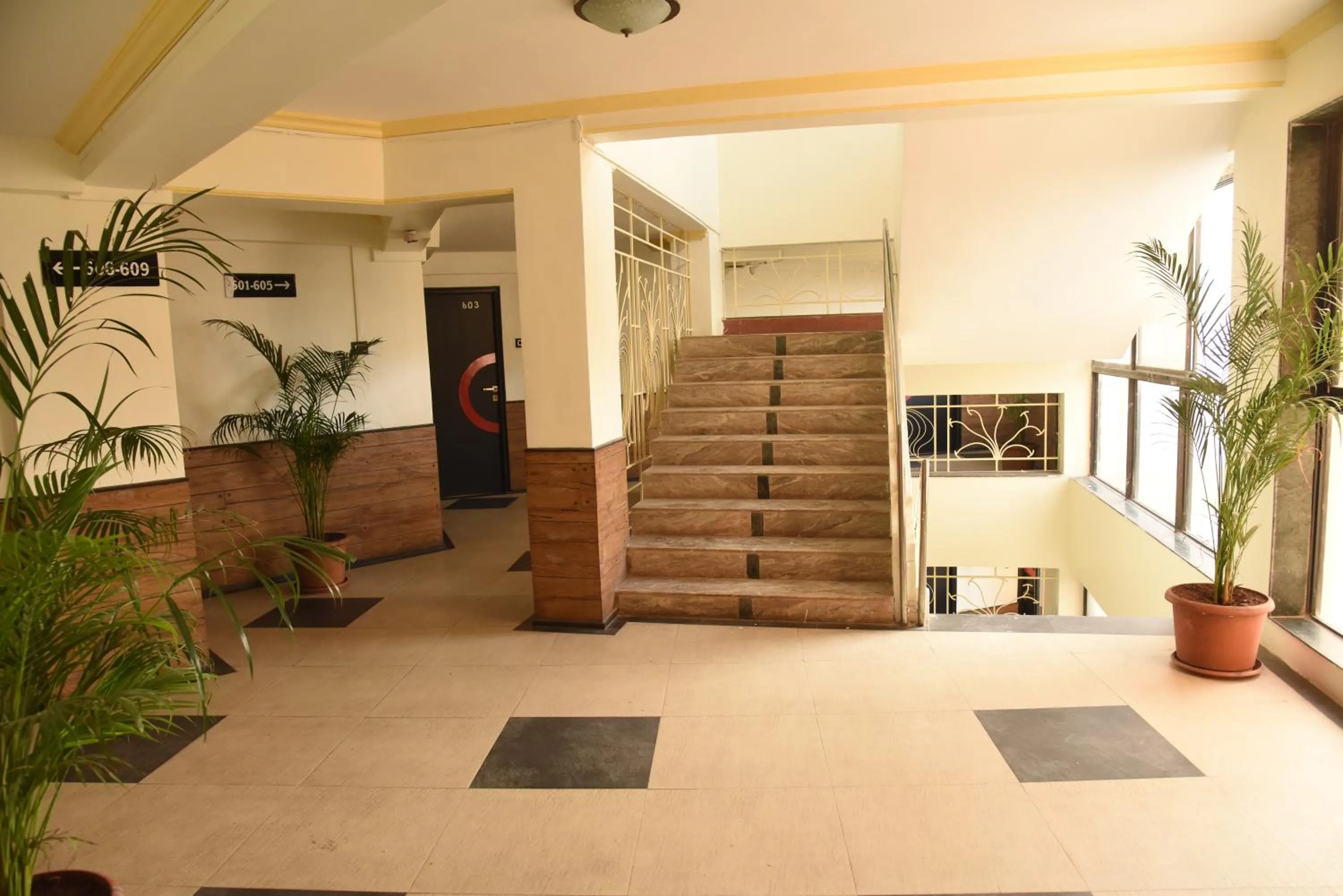 Decorative detail in Om Shiv Hotel