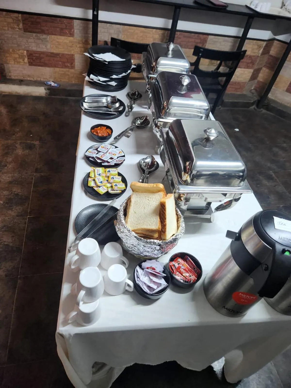 Breakfast in Om Shiv Hotel