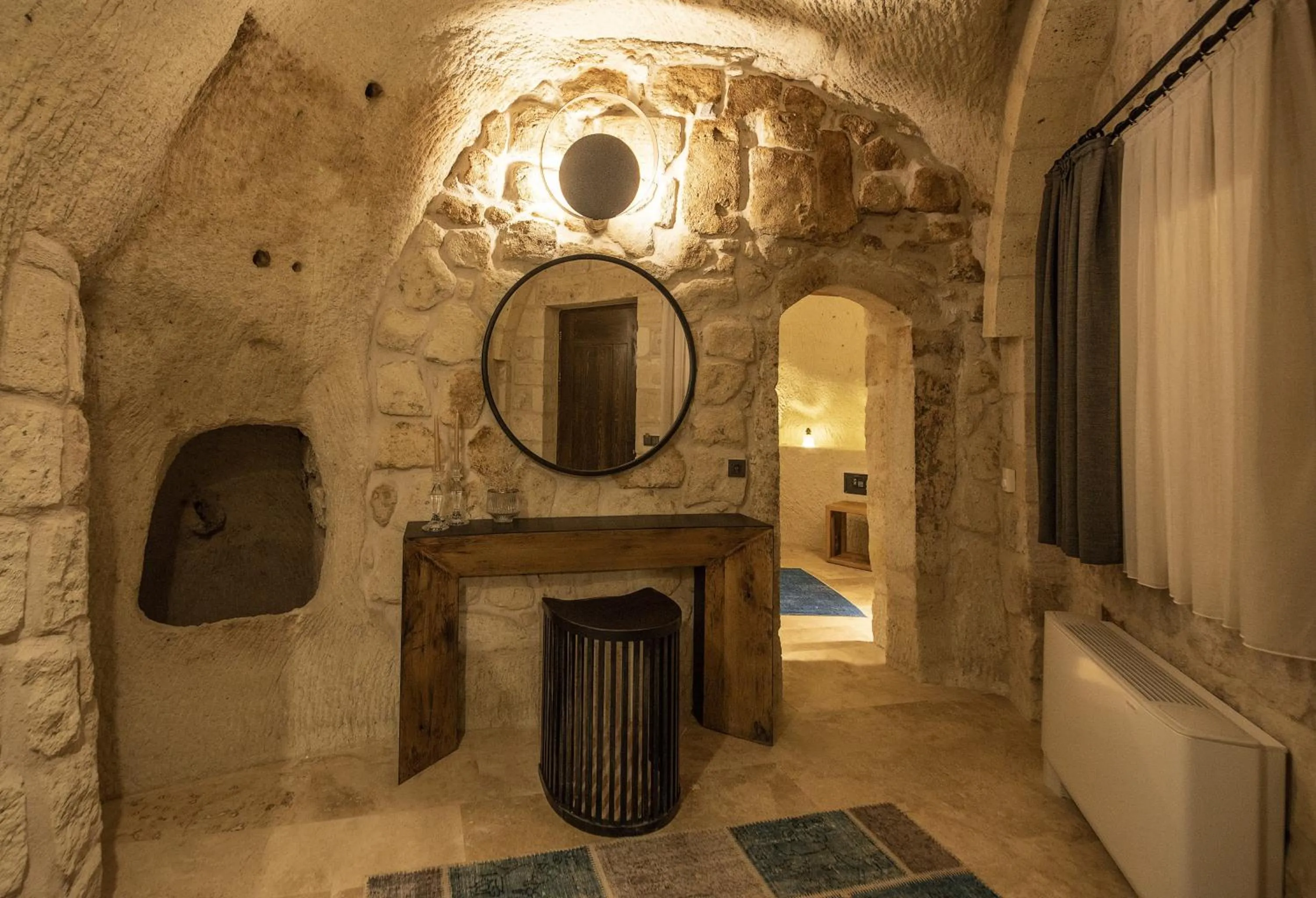 Massage in Luvi Cave Hotel