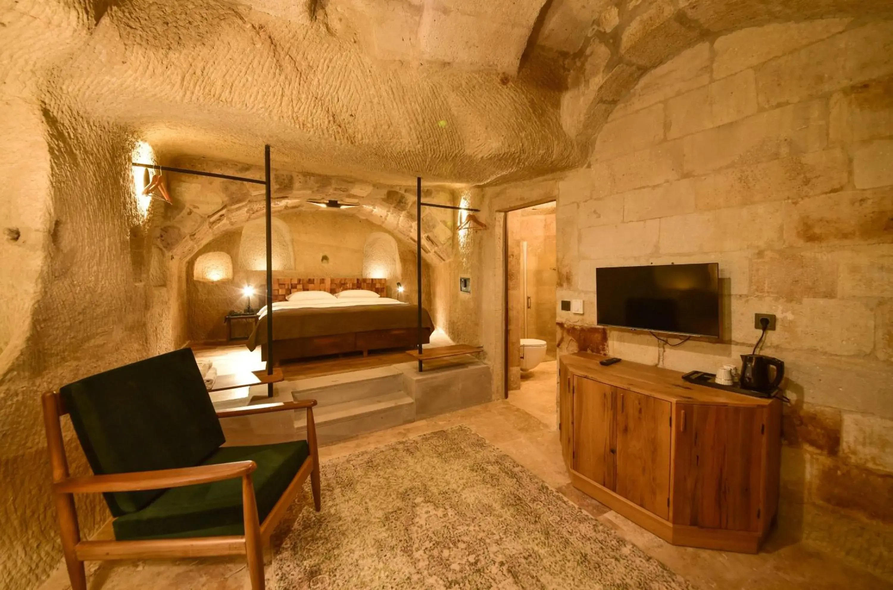 Toilet, Bed in Luvi Cave Hotel Toilet, Bed in Luvi Cave Hotel