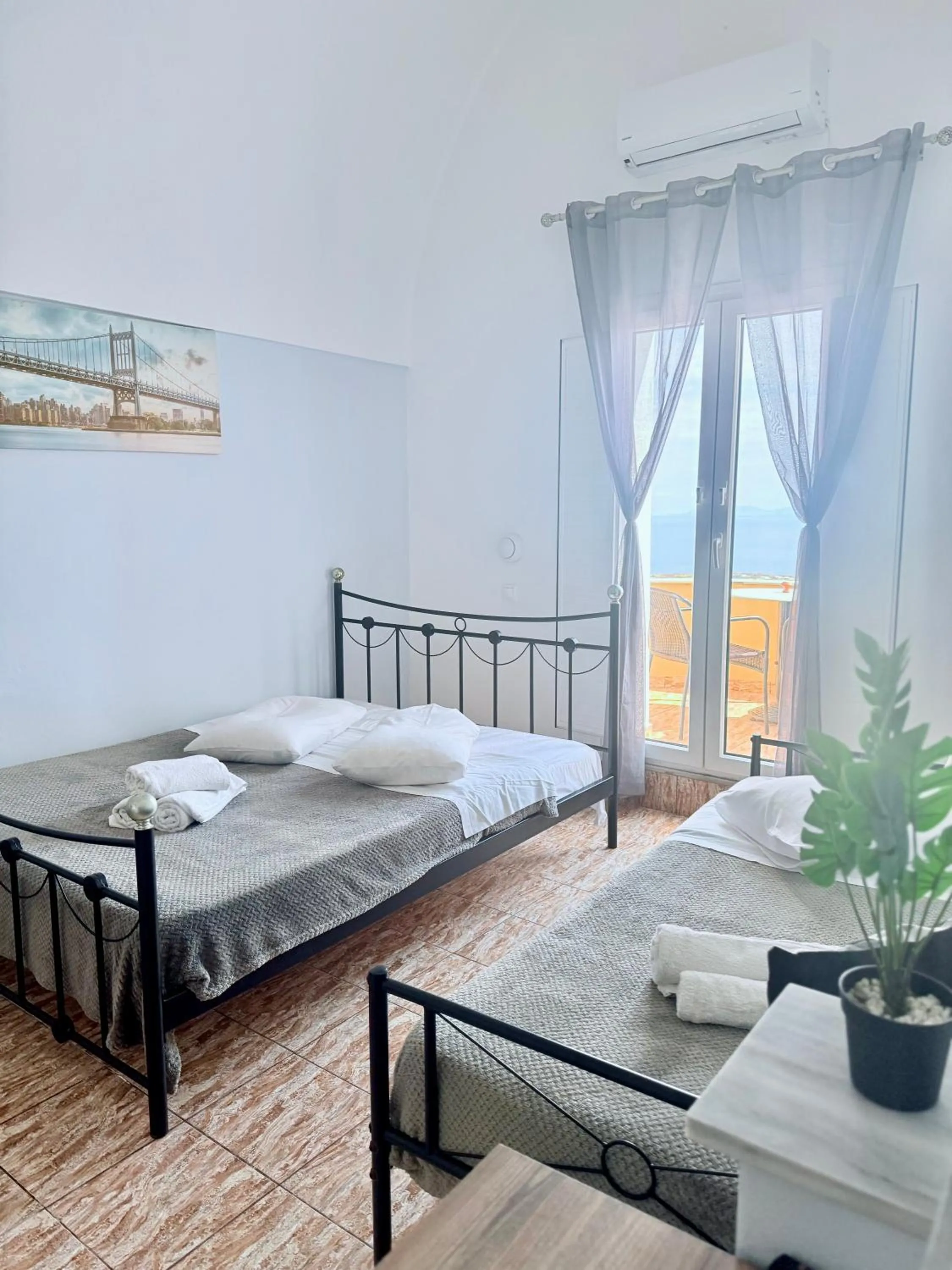Lefteris Traditional Rooms