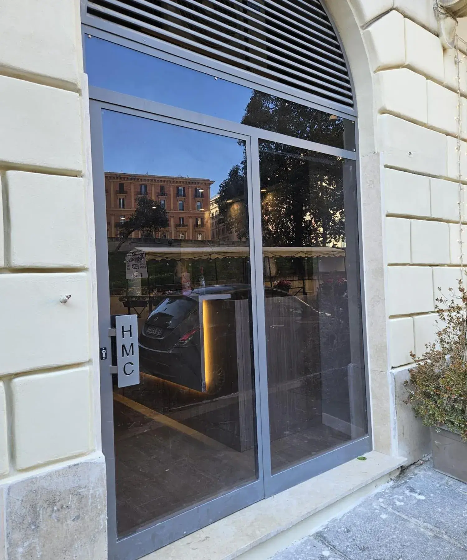 Property building in Hotel Mosaic Central Rome Property building in Hotel Mosaic Central Rome