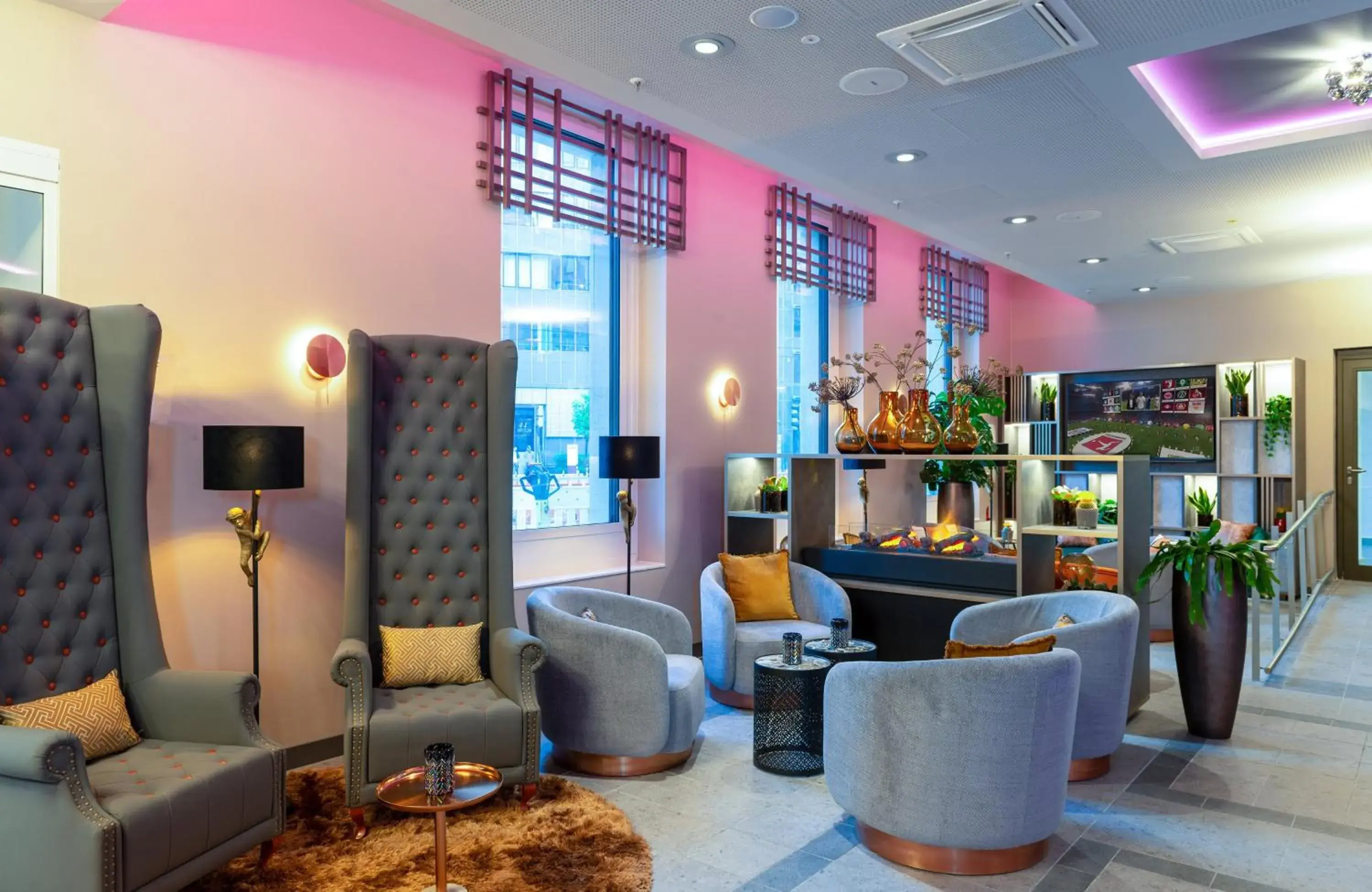 Lobby or reception in Leonardo Royal Hotel Nürnberg Lobby or reception in Leonardo Royal Hotel Nürnberg