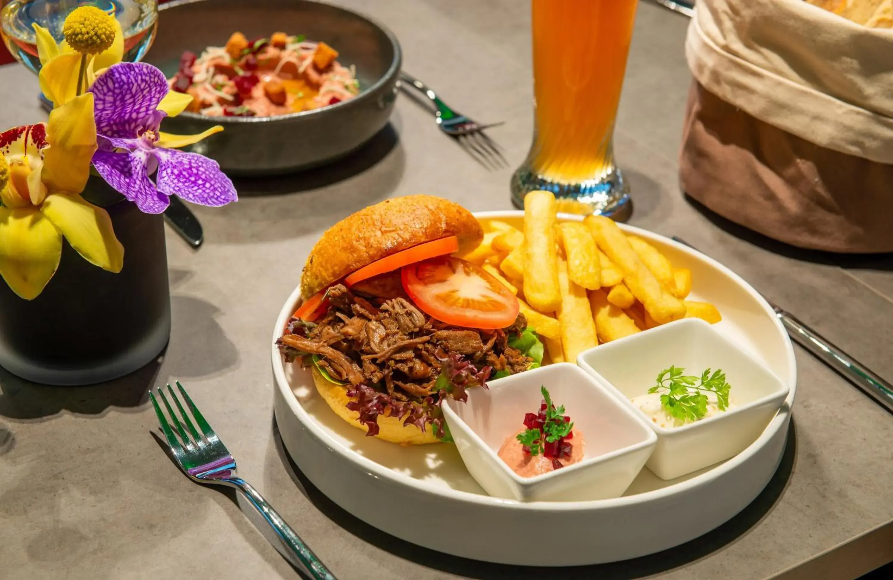 Restaurant/places to eat in Leonardo Royal Hotel Nürnberg Restaurant/places to eat in Leonardo Royal Hotel Nürnberg