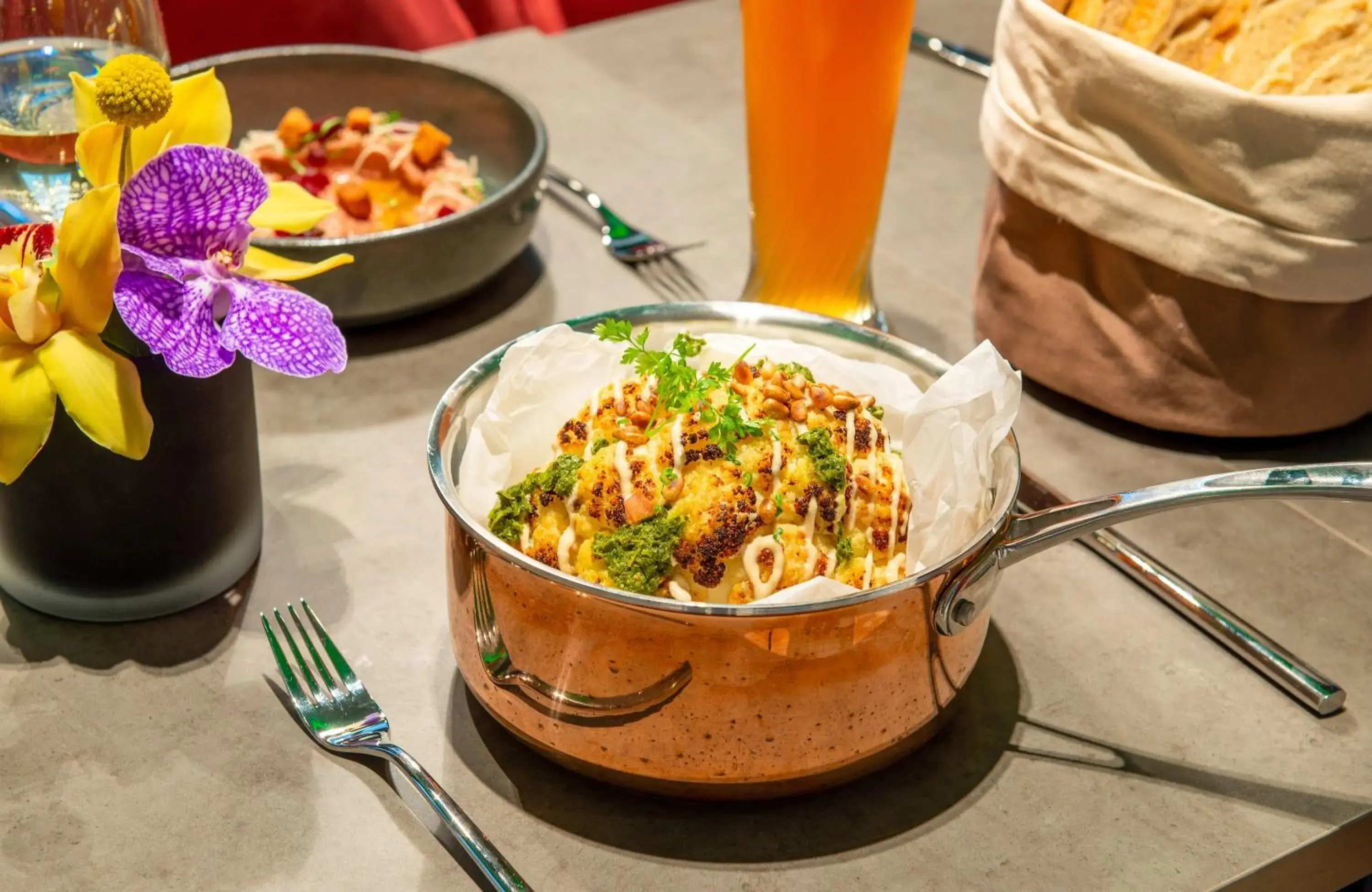 Restaurant/places to eat in Leonardo Royal Hotel Nürnberg Restaurant/places to eat in Leonardo Royal Hotel Nürnberg