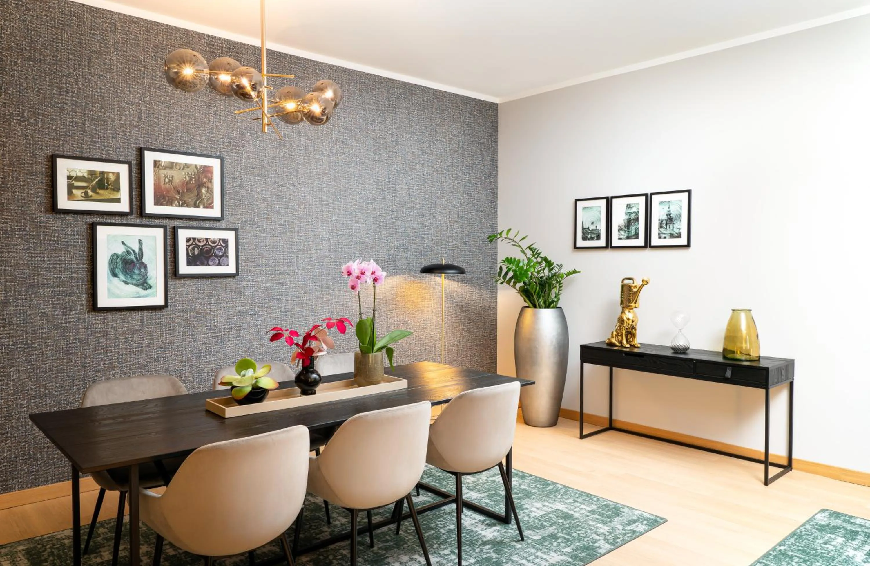 Photo of the whole room in Leonardo Royal Hotel Nürnberg