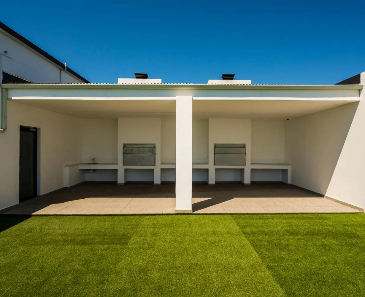 BBQ facilities in Paxton Luxury Apartments self-catering