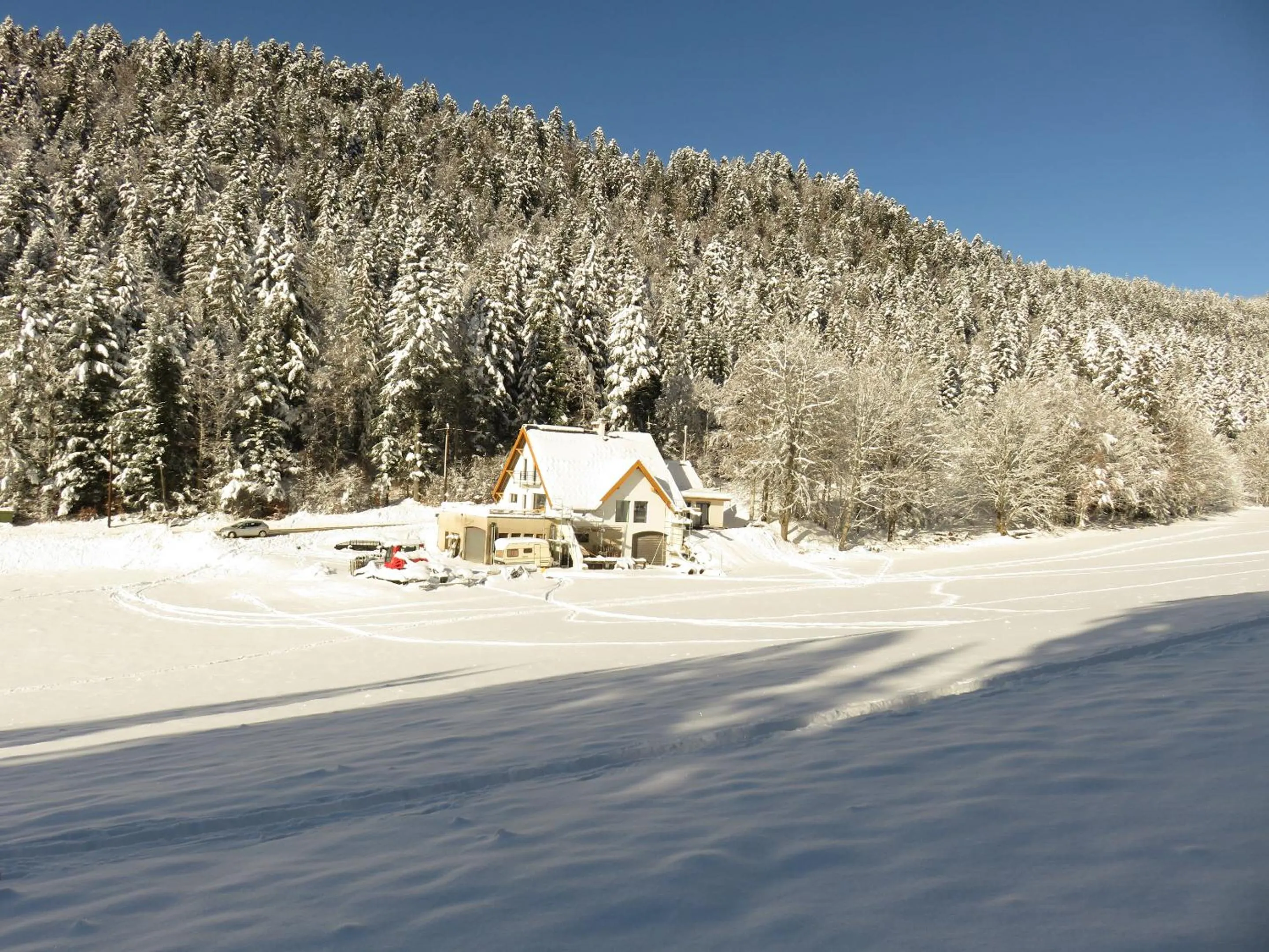 Property building in Gîte La Résilience, sur la piste de ski d'Autrans