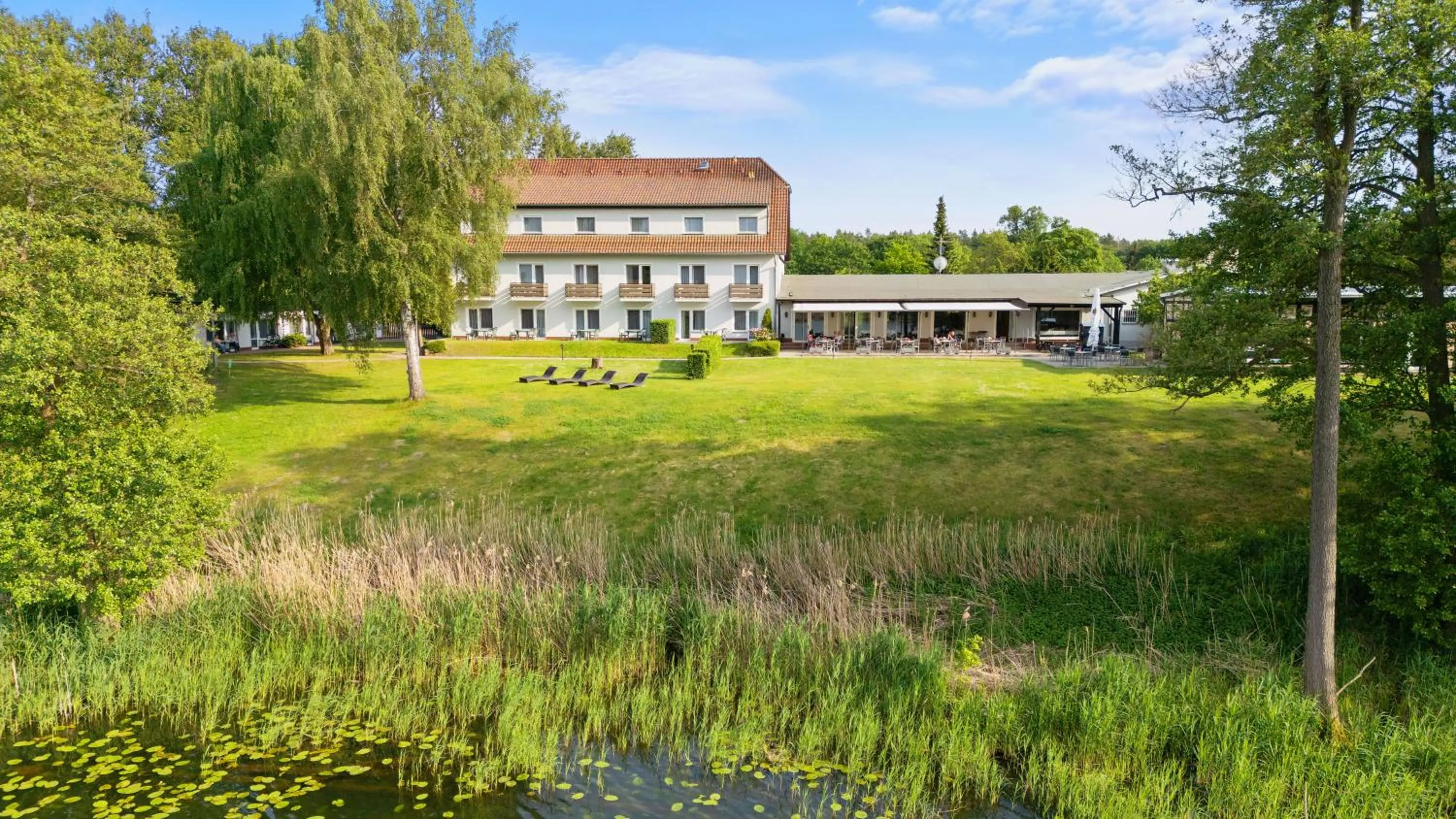 Property building in Seehotel Mühlenhaus