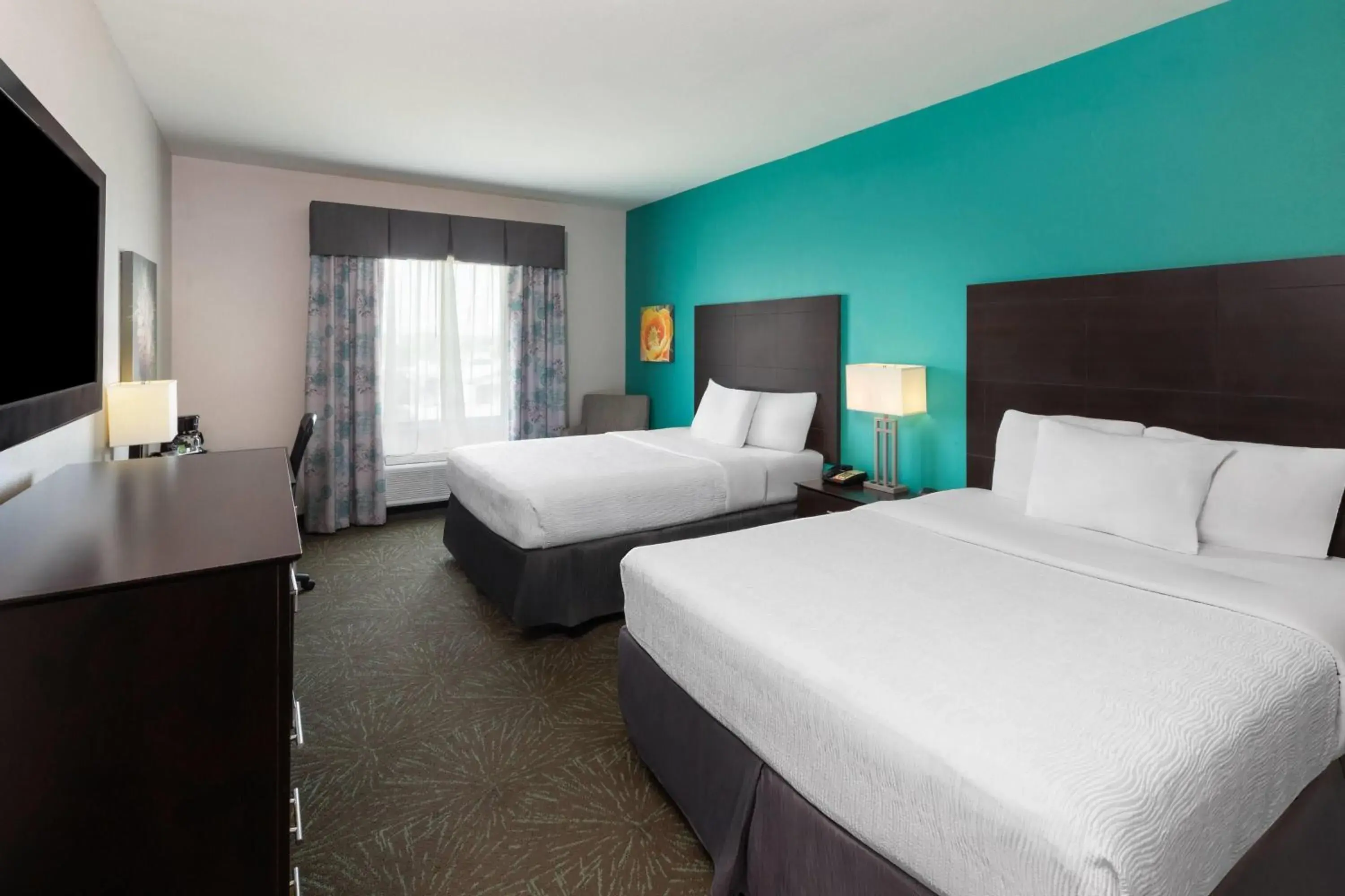 Photo of the whole room, Bed in Baymont by Wyndham Andrews TX Photo of the whole room, Bed in Baymont by Wyndham Andrews TX