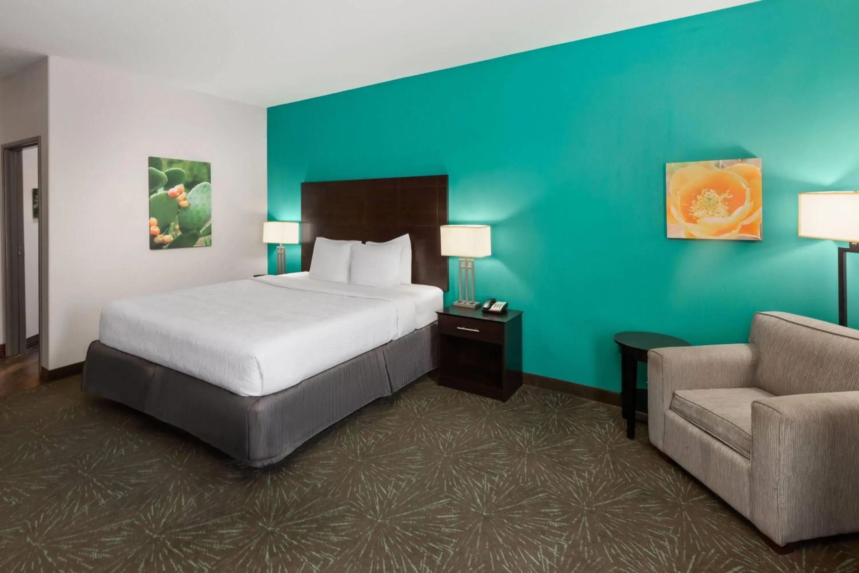 Photo of the whole room, Bed in Baymont by Wyndham Andrews TX Photo of the whole room, Bed in Baymont by Wyndham Andrews TX