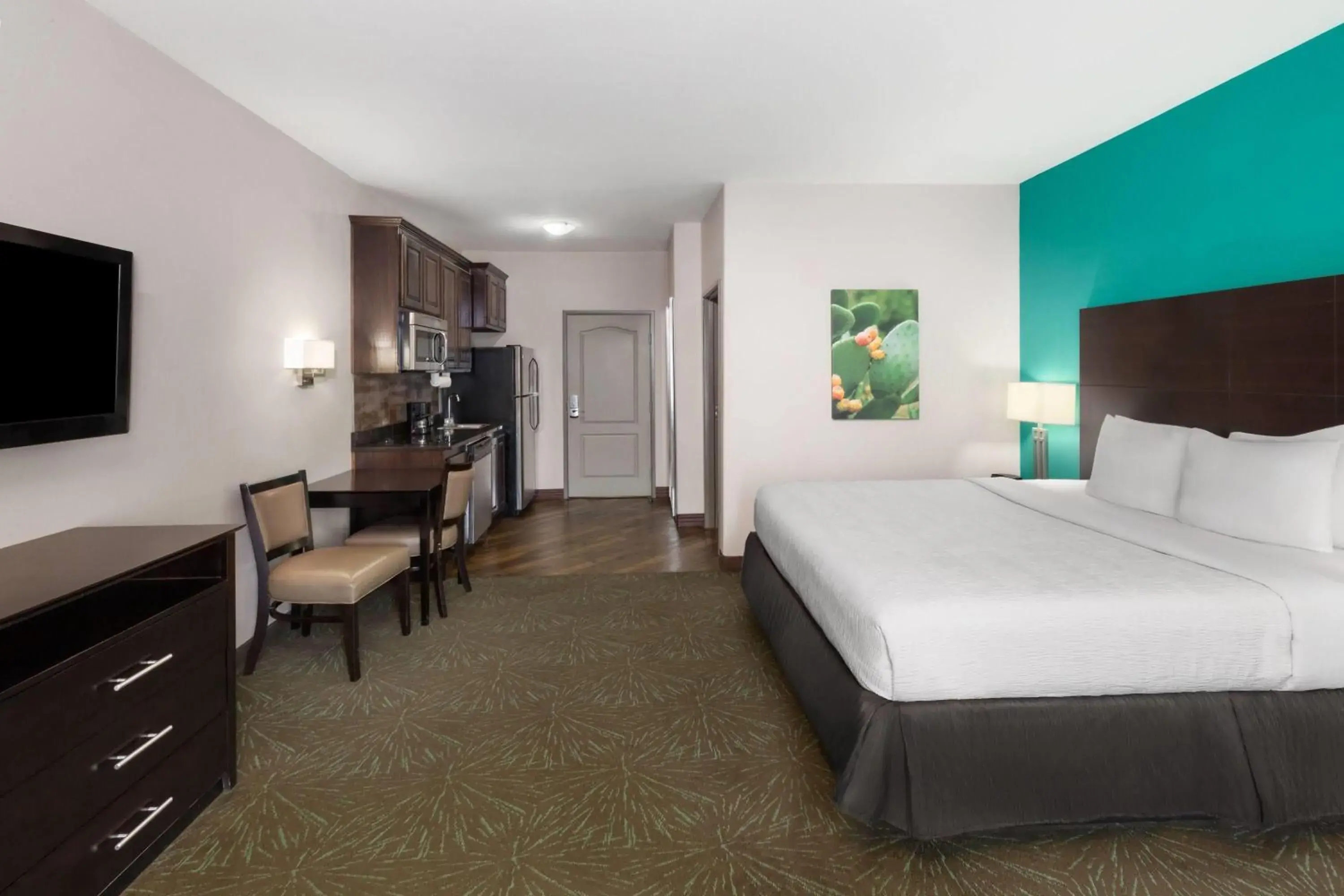 Photo of the whole room, Bed in Baymont by Wyndham Andrews TX Photo of the whole room, Bed in Baymont by Wyndham Andrews TX