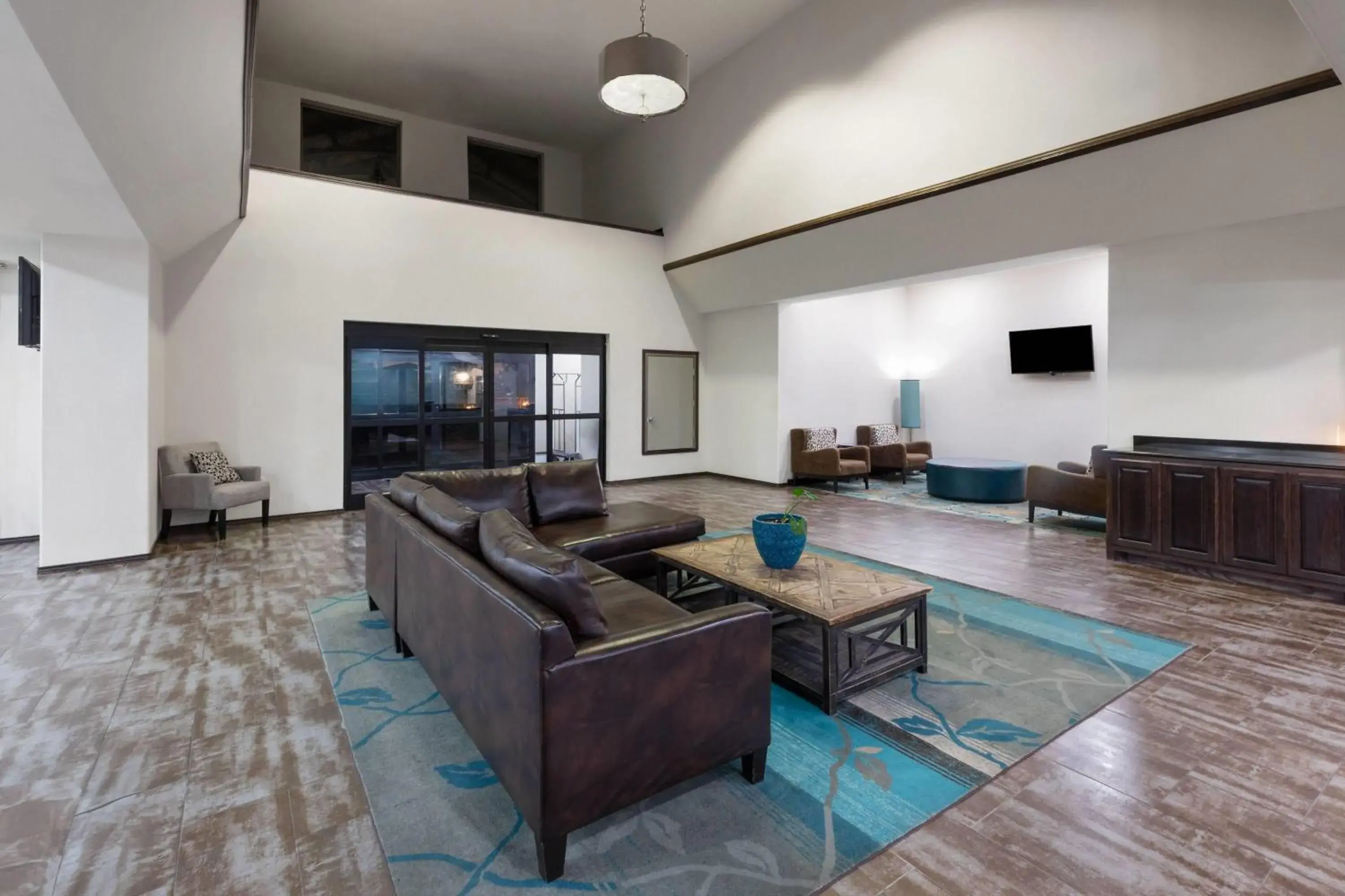 Lobby or reception in Baymont by Wyndham Andrews TX Lobby or reception in Baymont by Wyndham Andrews TX