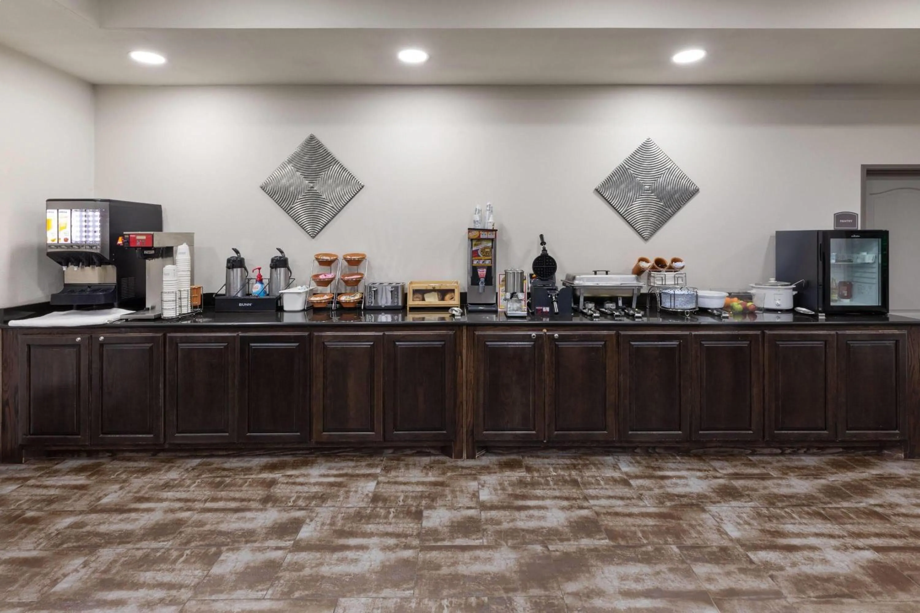 Breakfast in Baymont by Wyndham Andrews TX