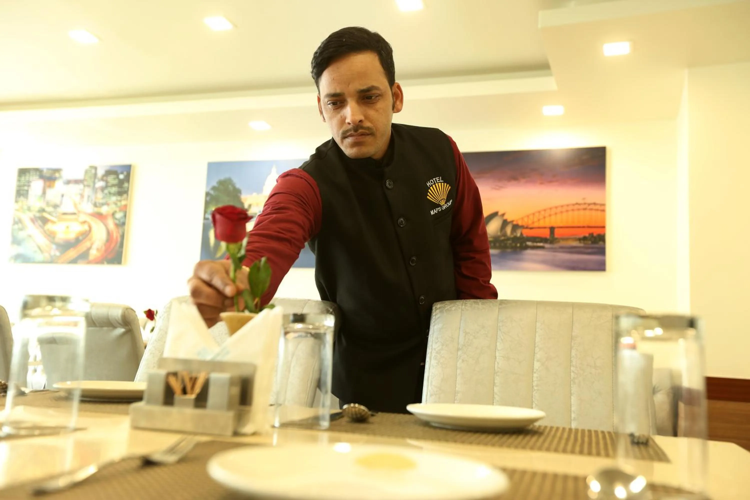 Restaurant/places to eat in Hotel Omega - Gurgaon Central, Sec 45