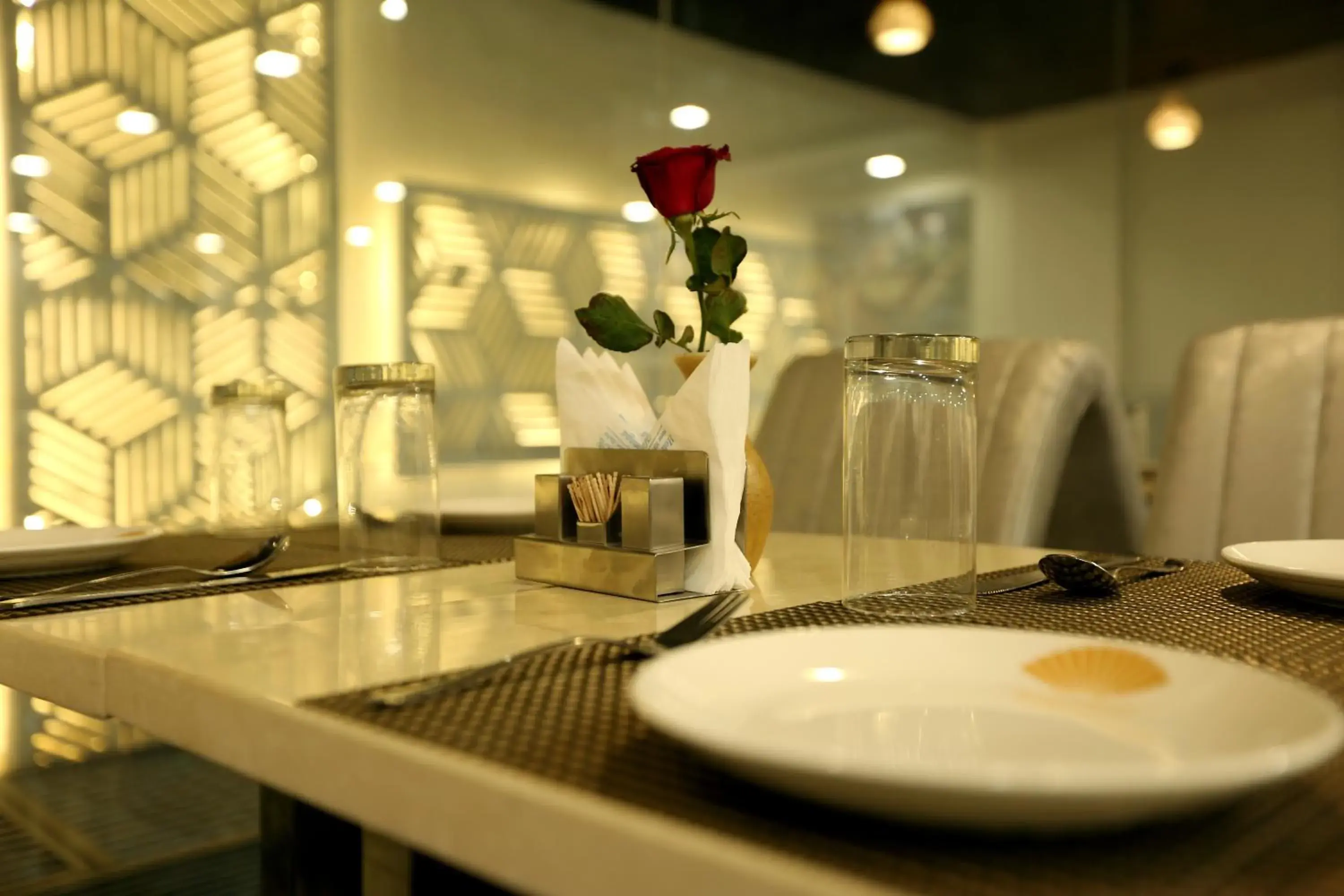 Restaurant/places to eat in Hotel Omega - Gurgaon Central, Sec 45 Restaurant/places to eat in Hotel Omega - Gurgaon Central, Sec 45