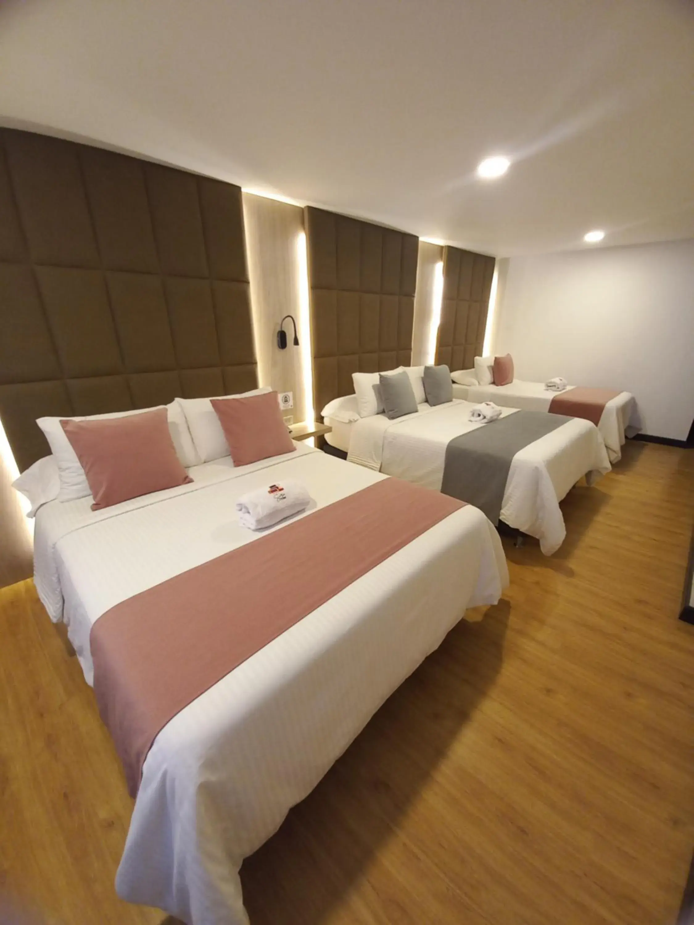 Family Room in HOTEL SANTORI Family Room in HOTEL SANTORI