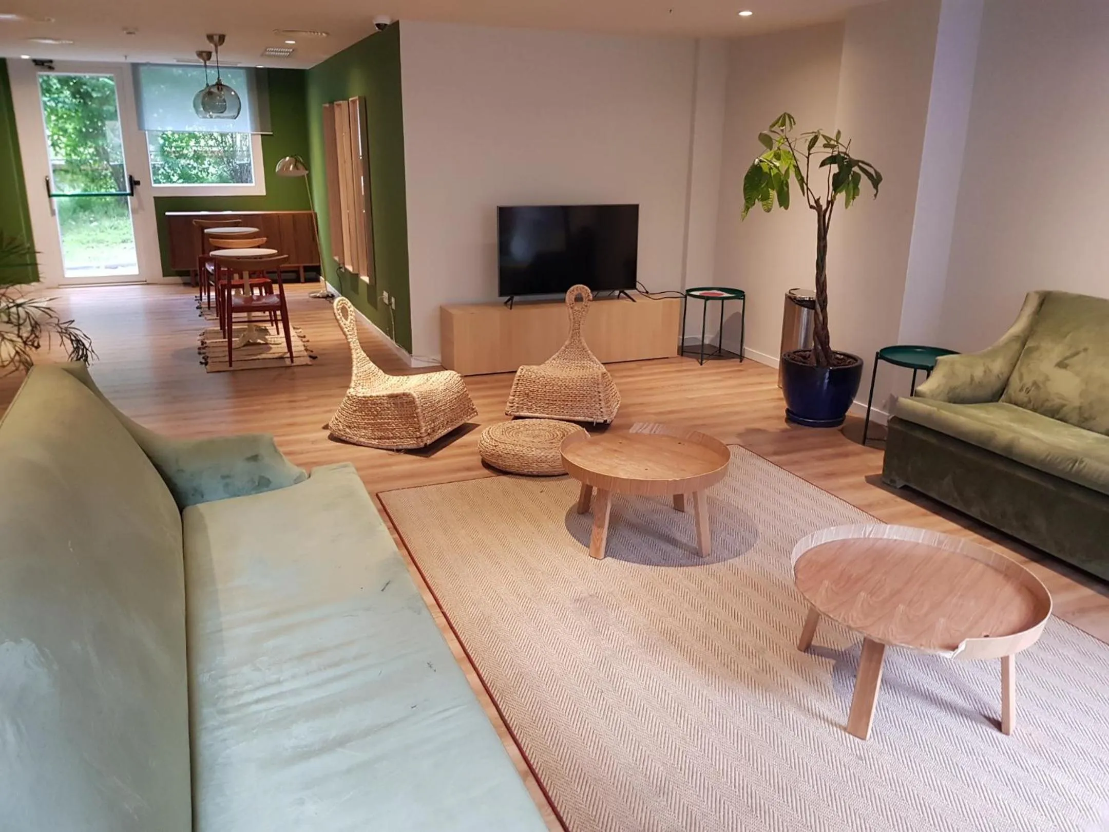 Communal lounge/ TV room in Micampus Bilbao Student Residence