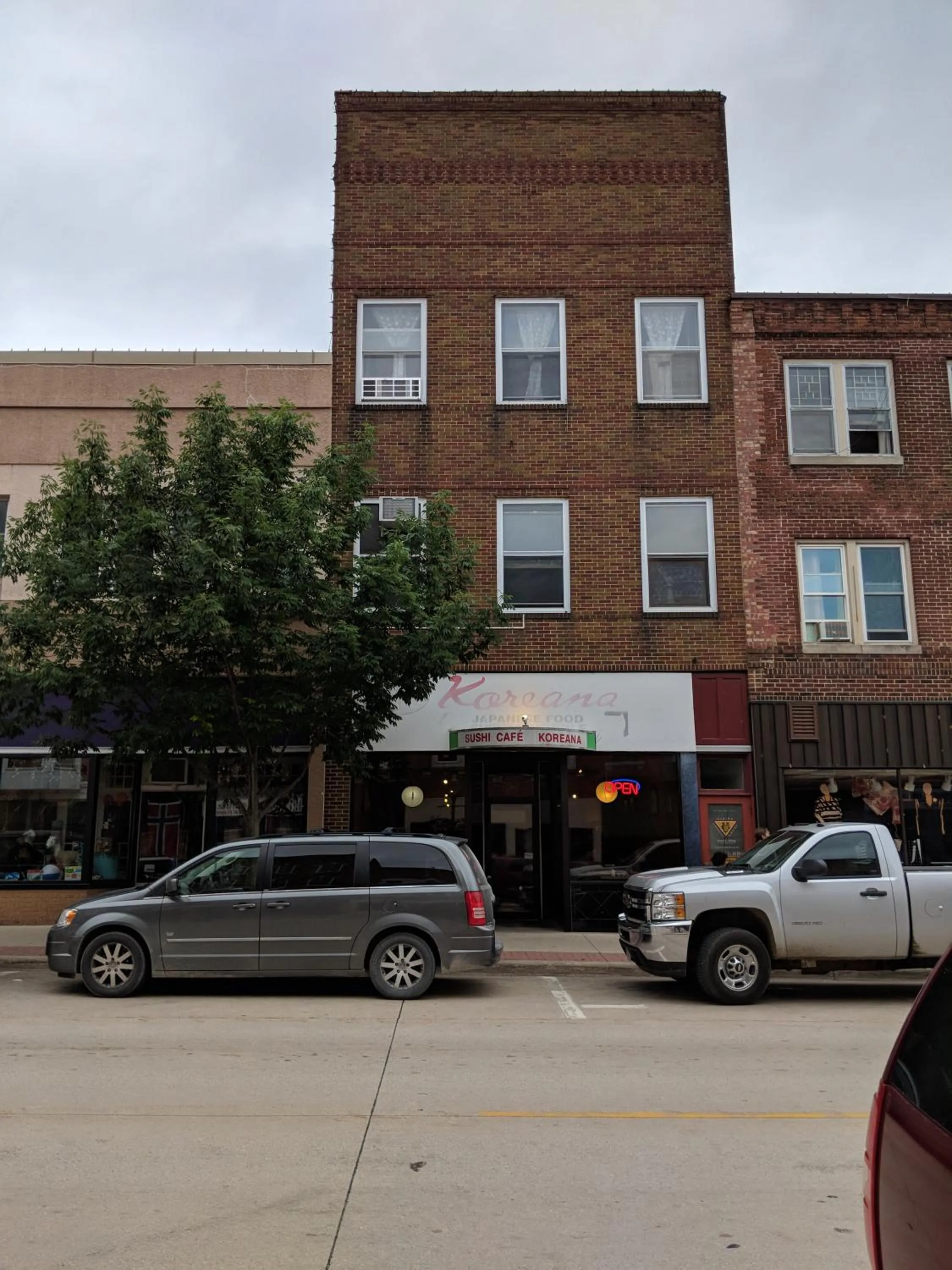 Property building in Koreana in Decorah