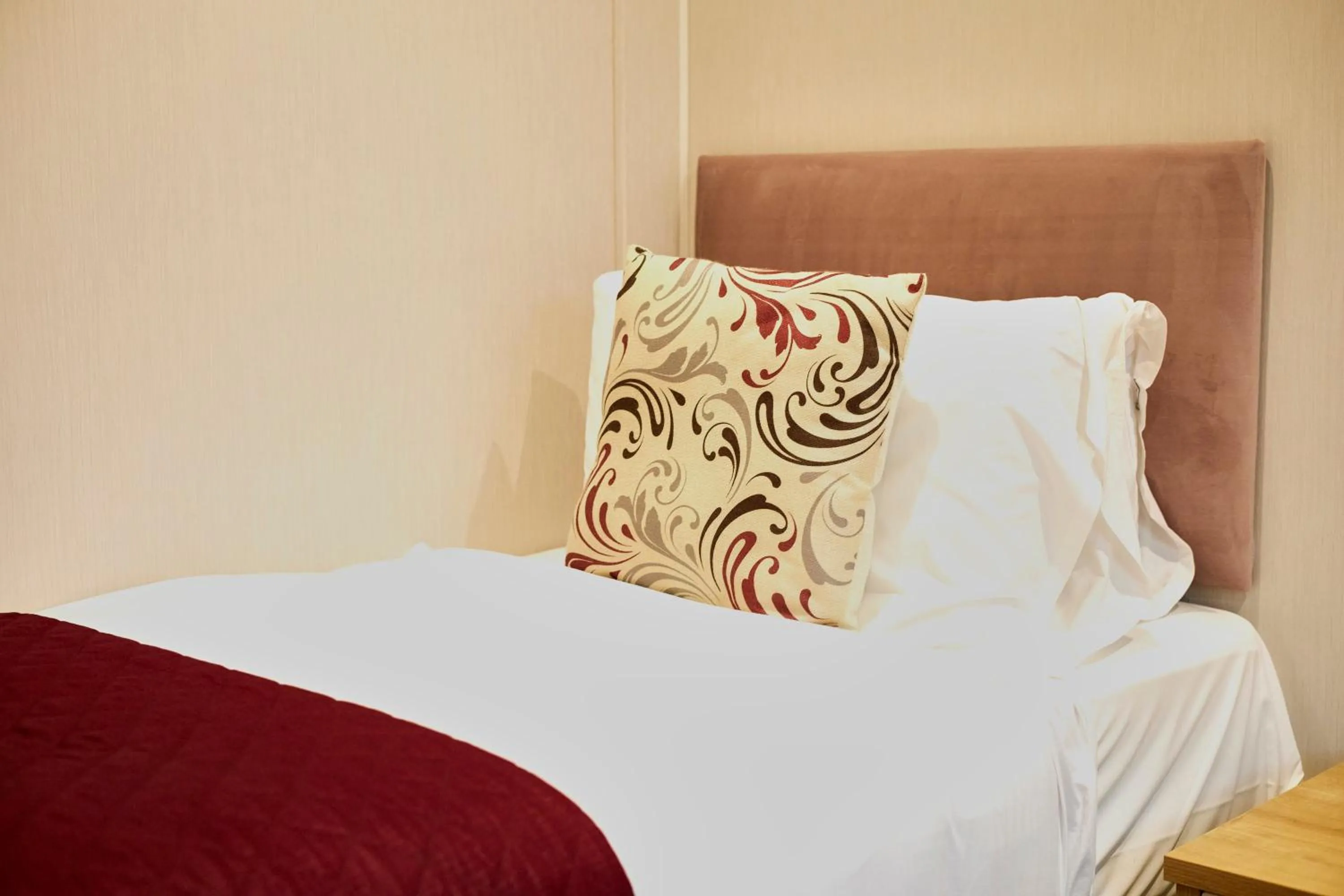 Bed in Kinship Lodge with Hot Tub