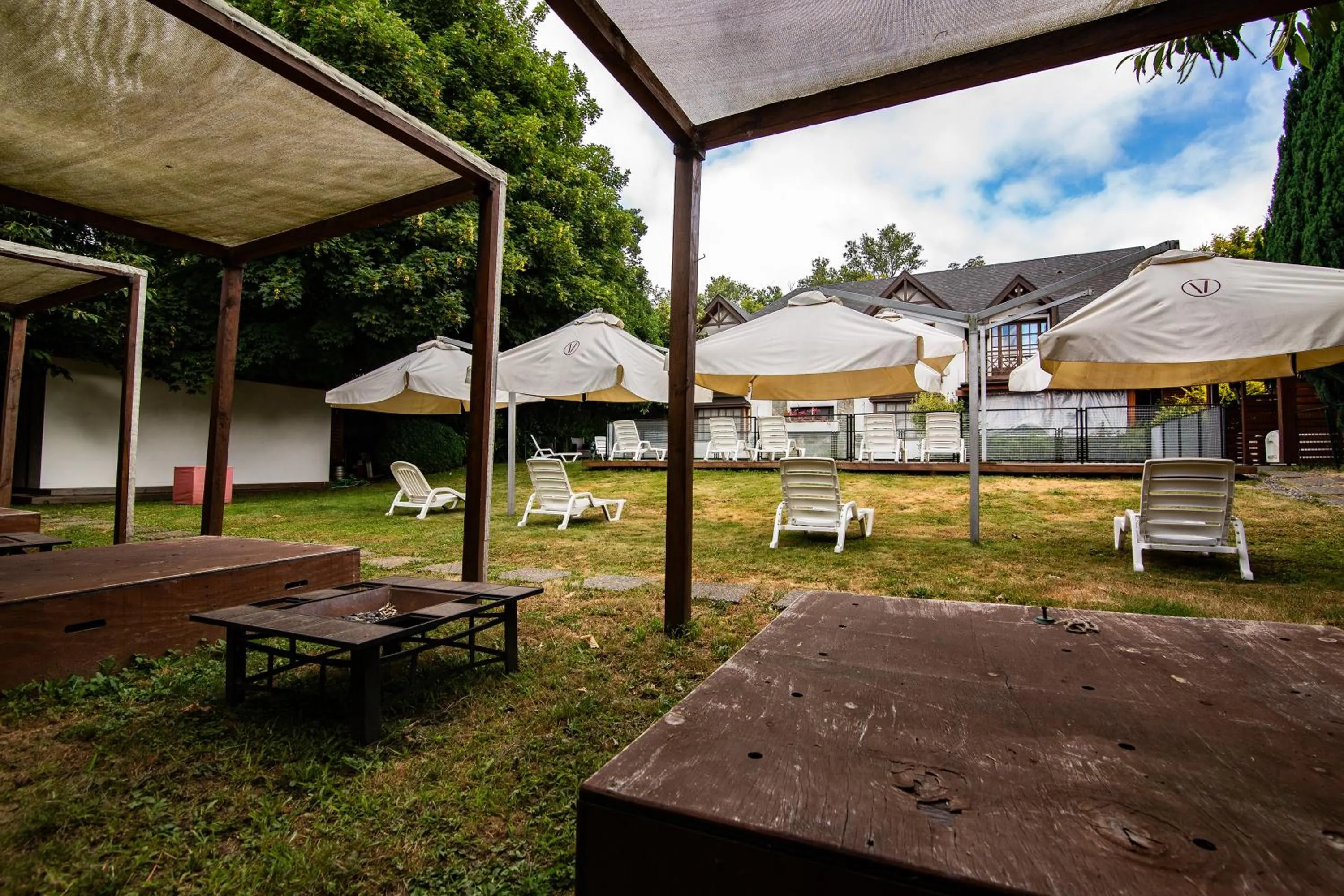 Swimming pool in Hotel Inti Kuyen Plaza