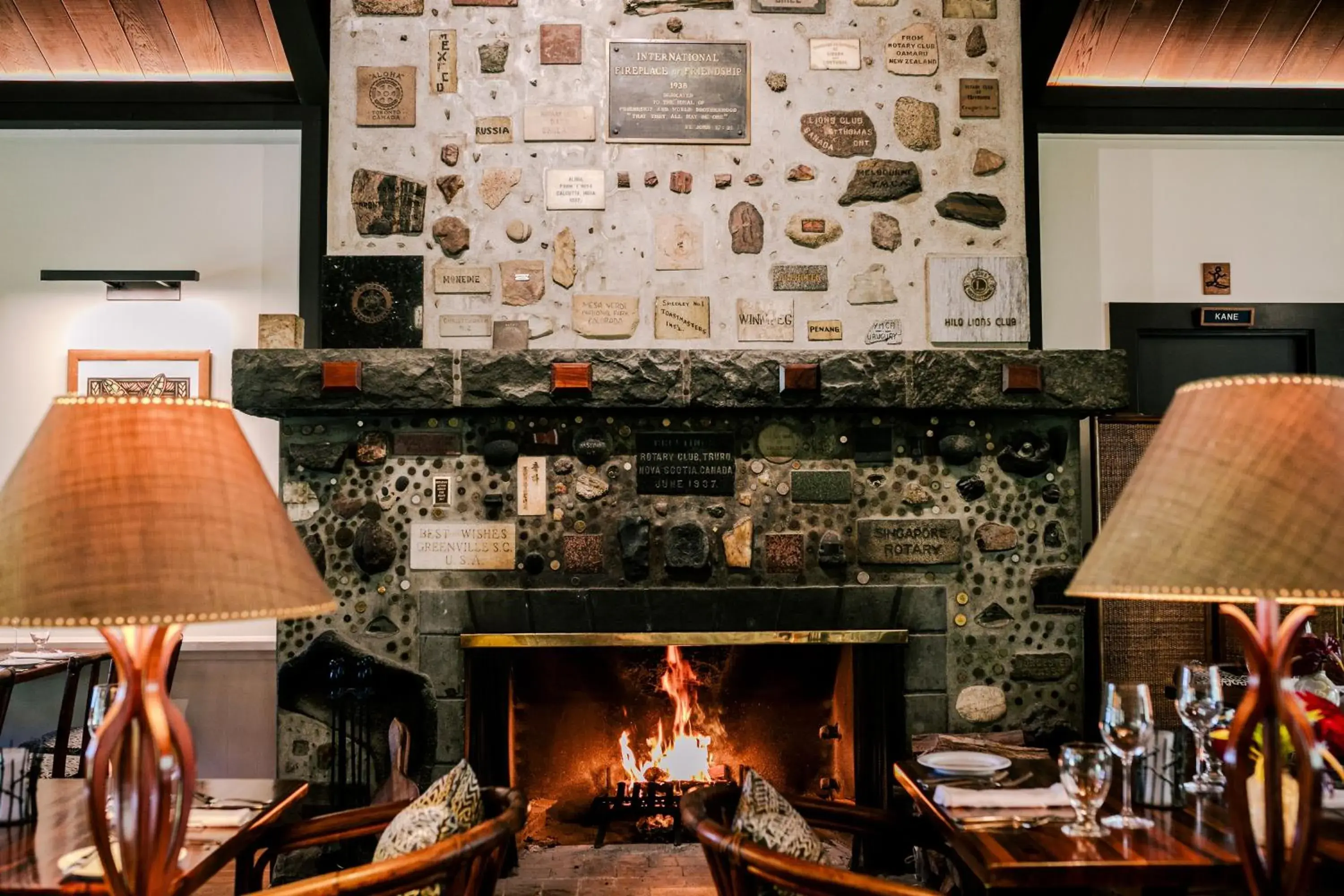 Restaurant/places to eat in Kilauea Lodge and Restaurant Restaurant/places to eat in Kilauea Lodge and Restaurant