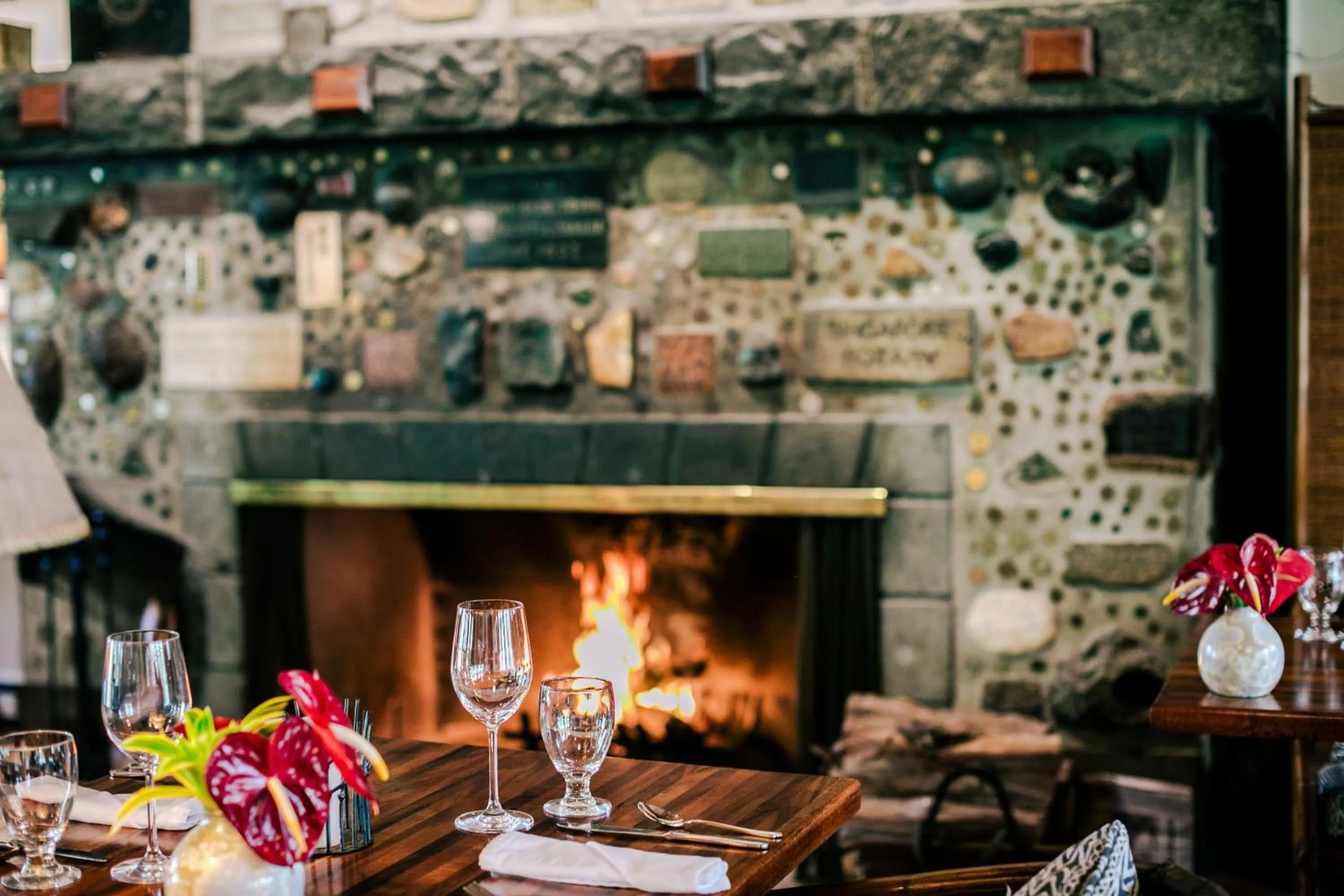 Restaurant/places to eat in Kilauea Lodge and Restaurant