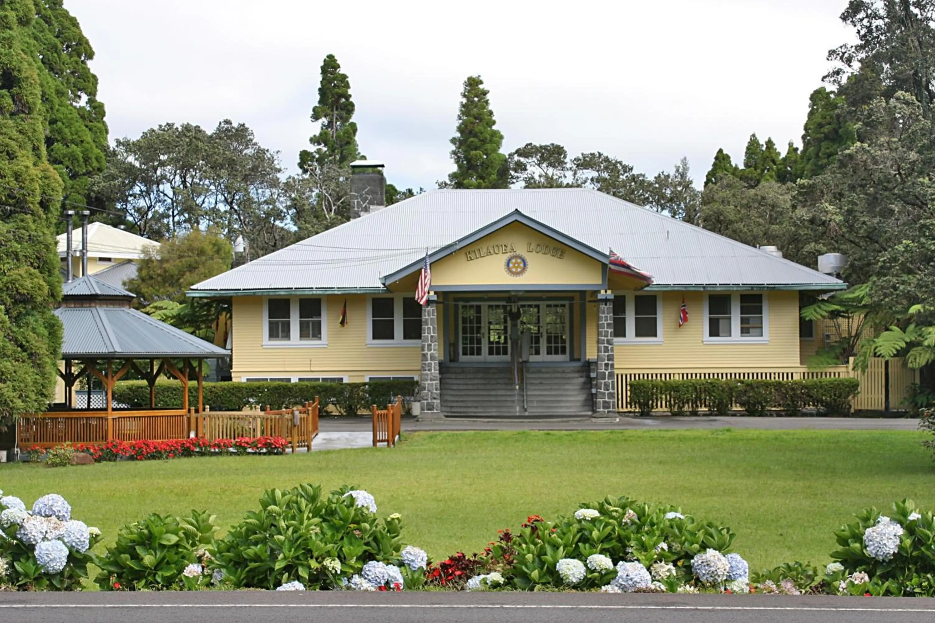 Property building in Kilauea Lodge and Restaurant