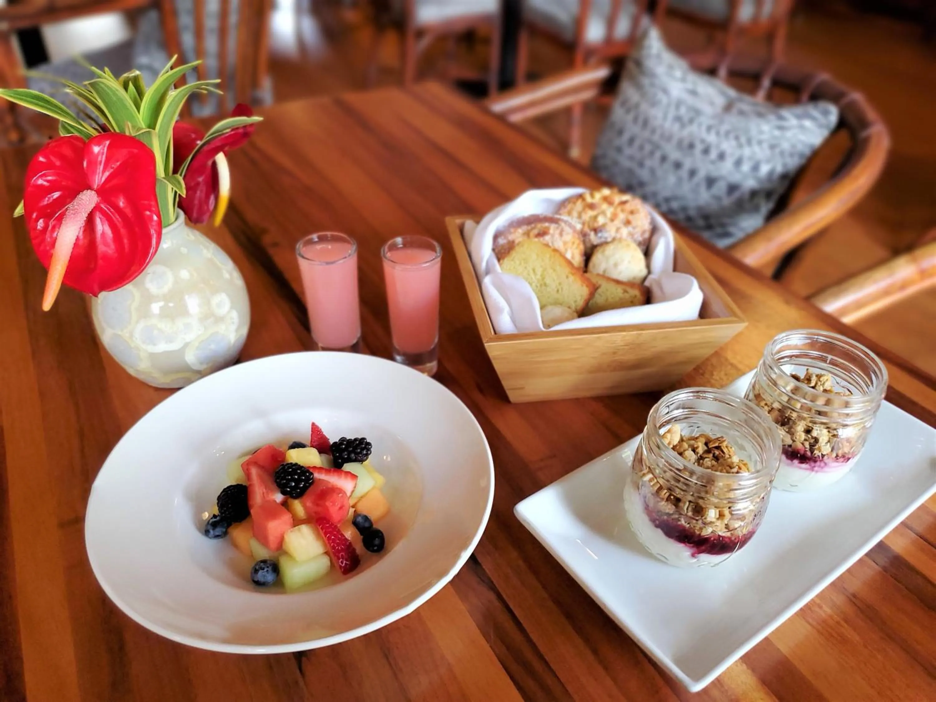 Breakfast in Kilauea Lodge and Restaurant