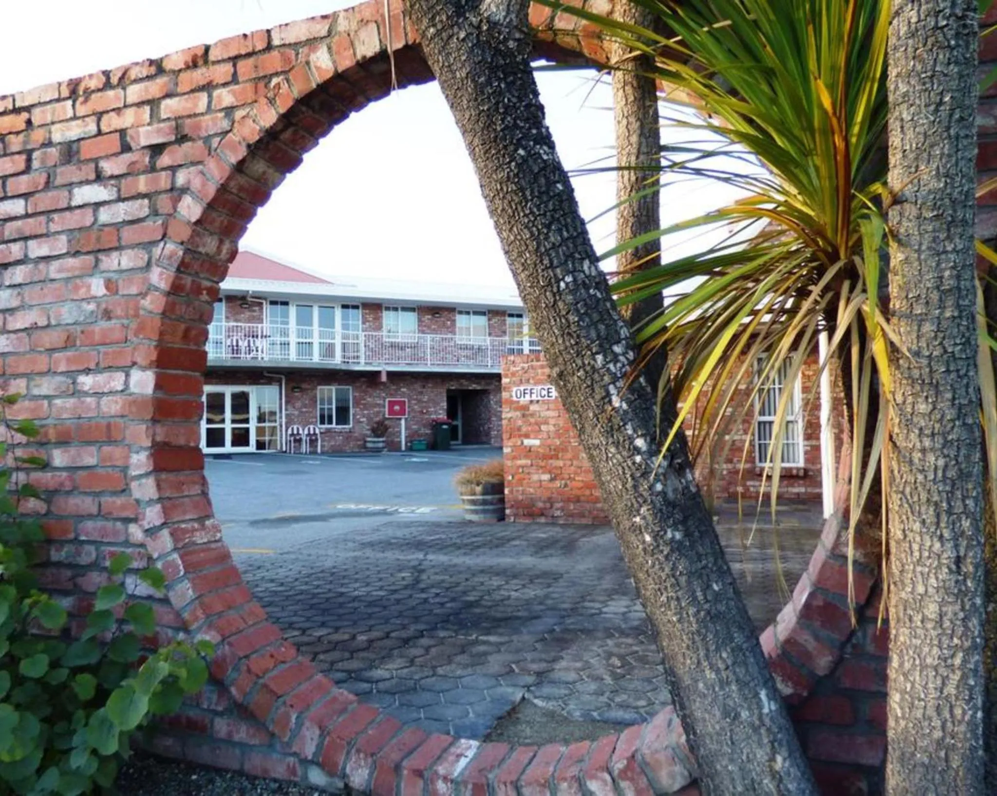 Property building in Alexandra Heights Motel
