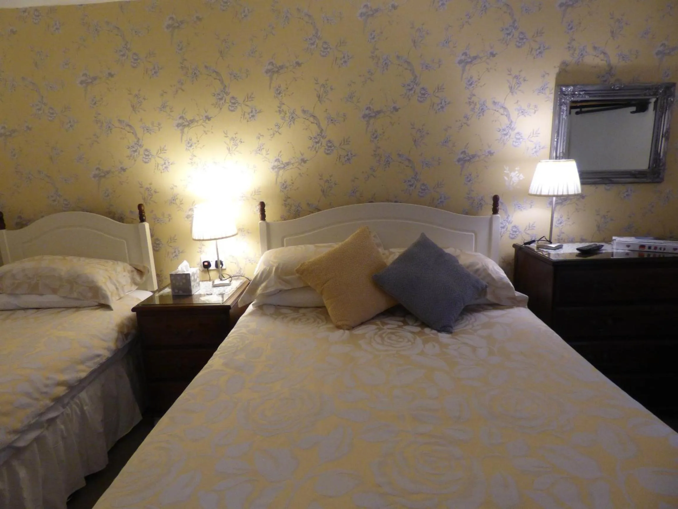 Bed in Maison Dieu Guest House