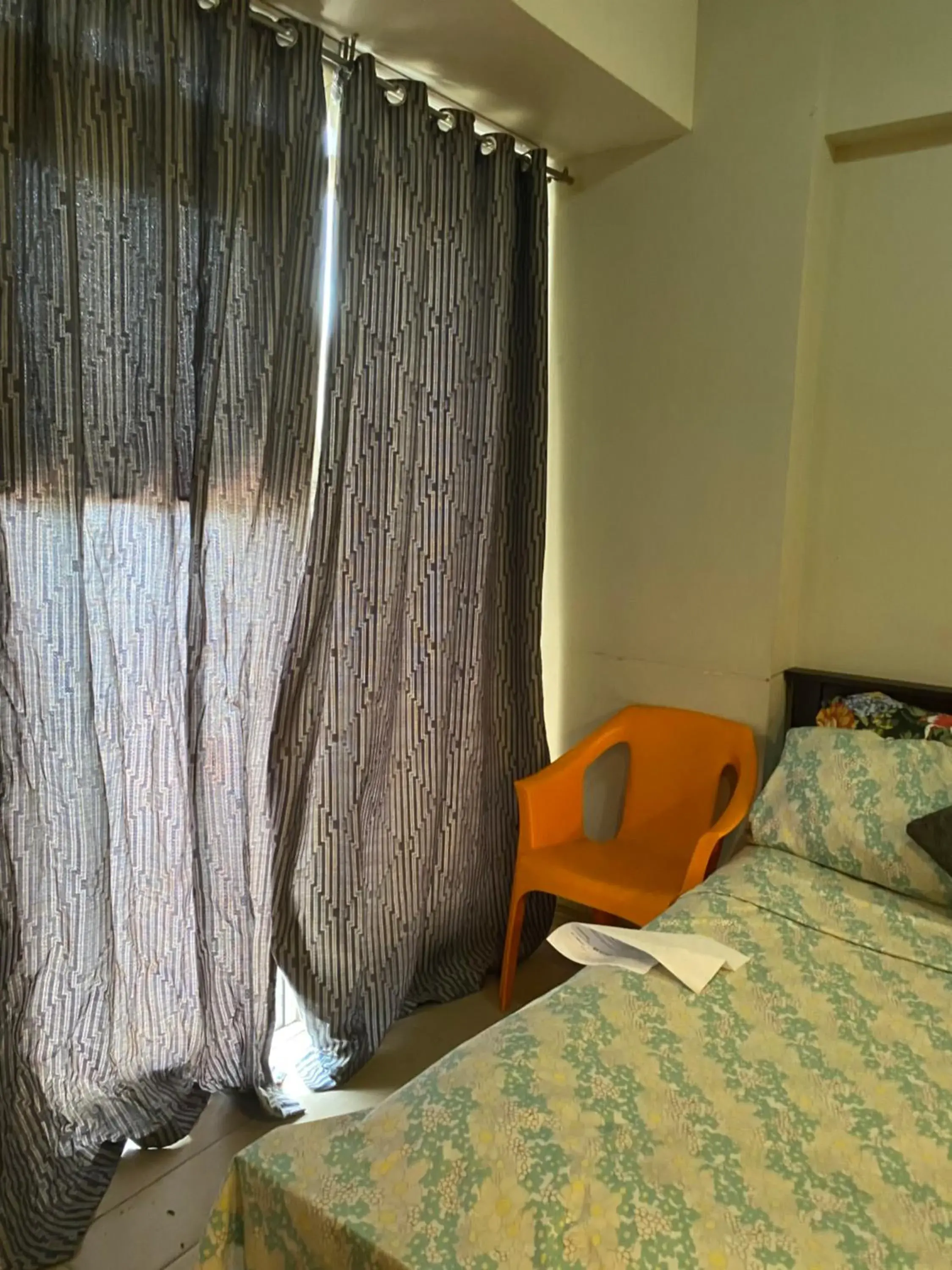 Bed in Favila Condotel Unit-150 Newport Boulevard near Airport Terminal 3 and all other Airport Bed in Favila Condotel Unit-150 Newport Boulevard near Airport Terminal 3 and all other Airport