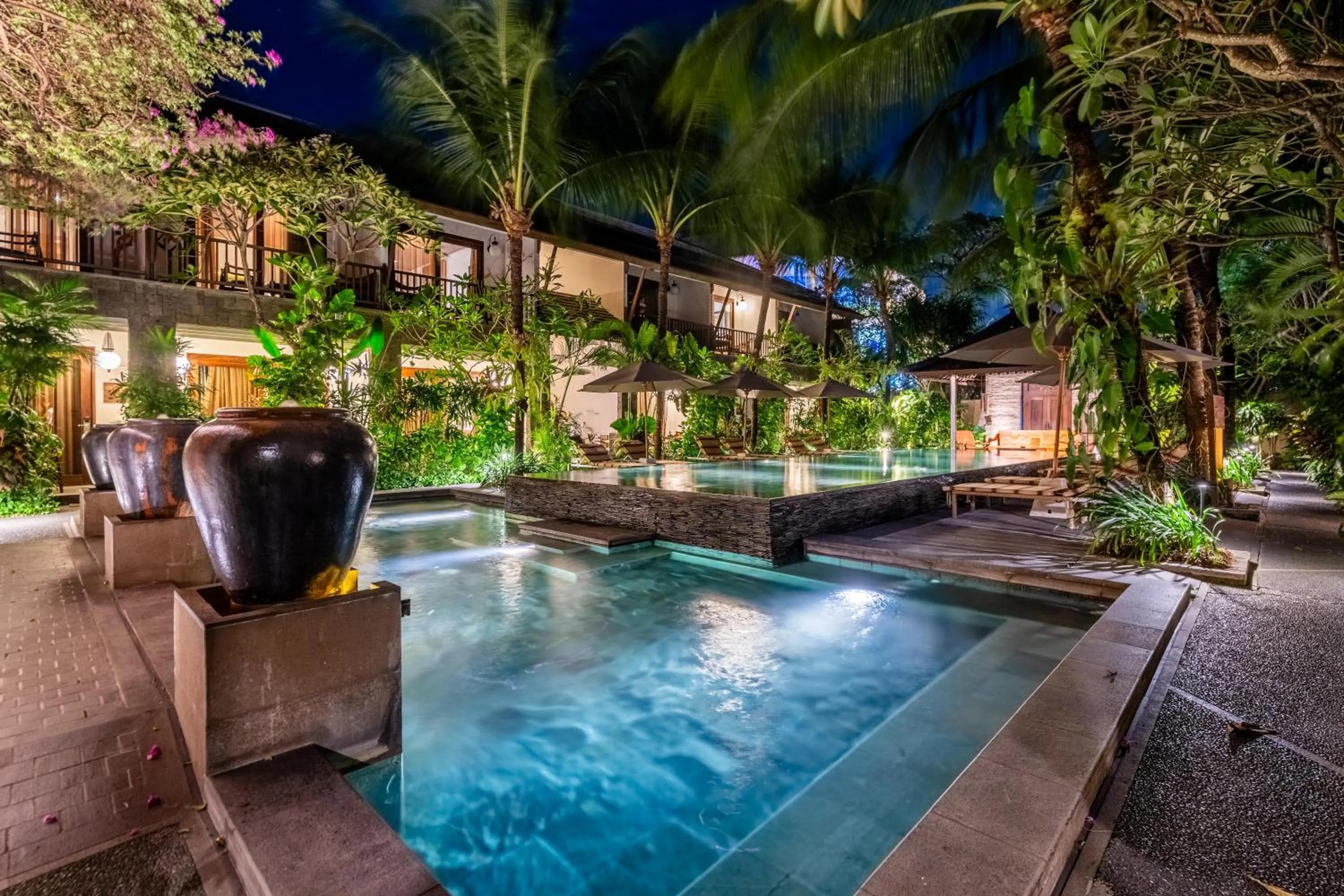 Swimming pool in Kejora Suites