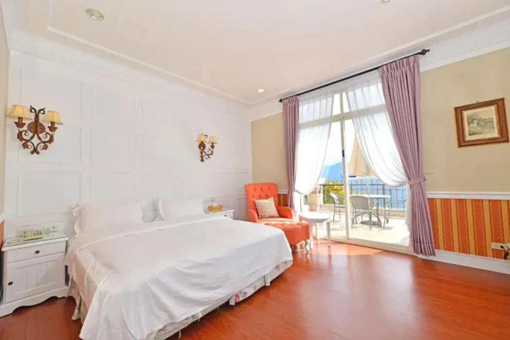 Bed in Ming Ging Farm Bed in Ming Ging Farm