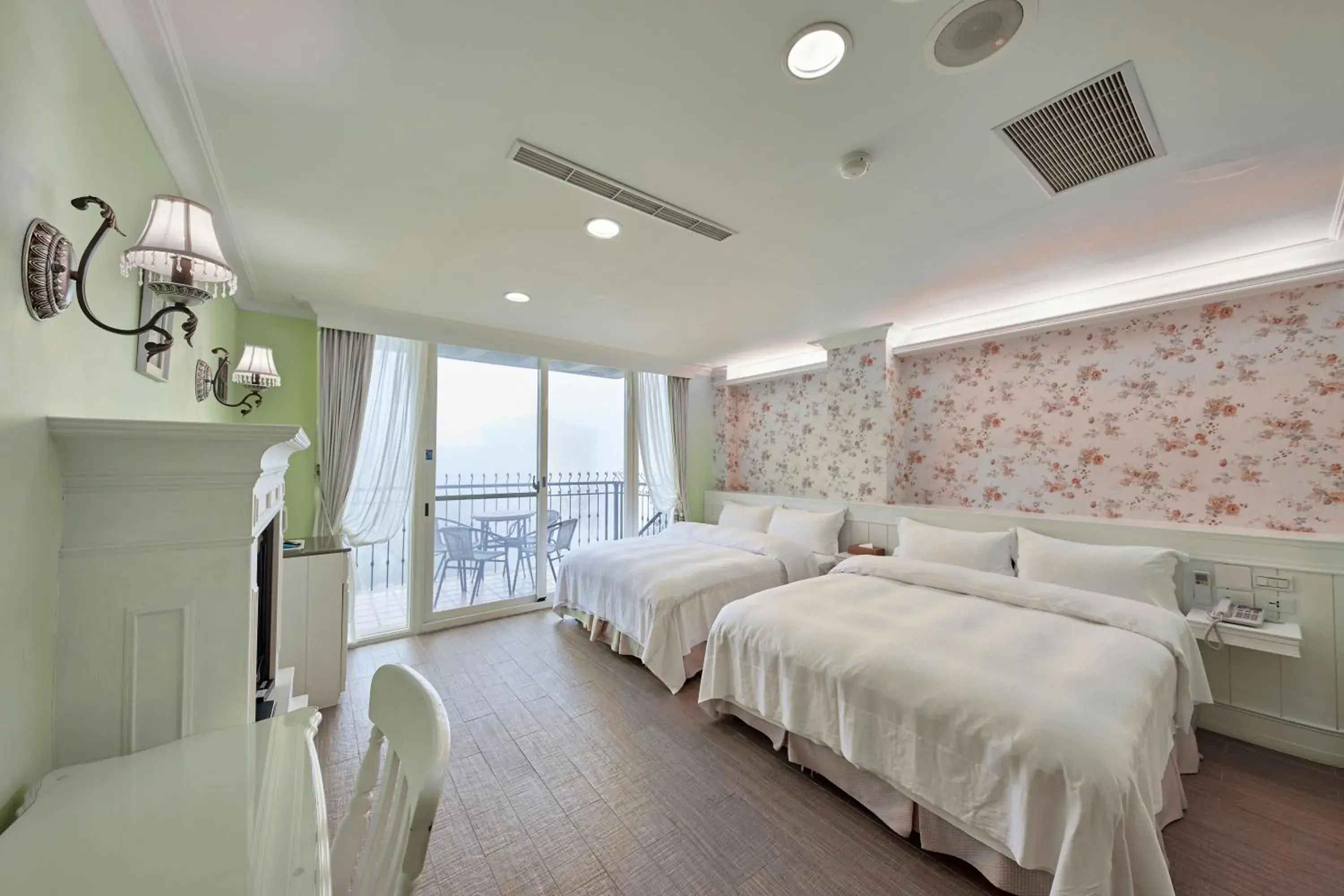 Bed in Ming Ging Farm Bed in Ming Ging Farm