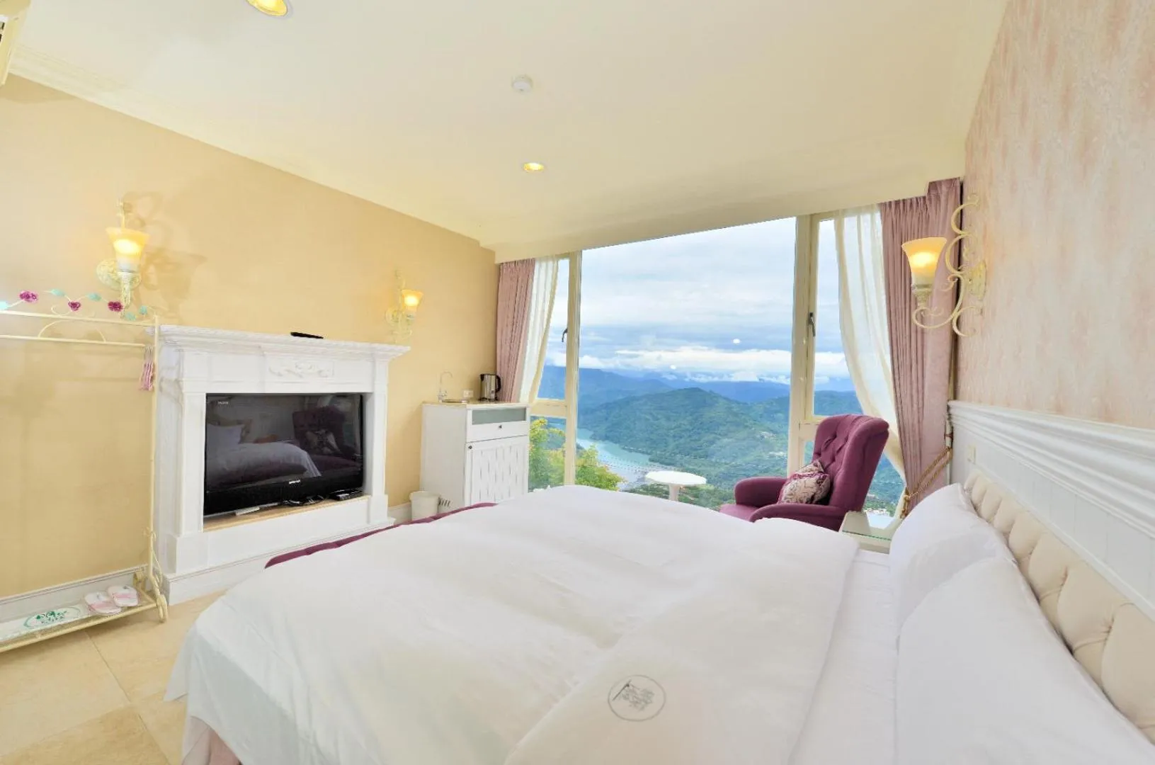 Bed in Ming Ging Farm