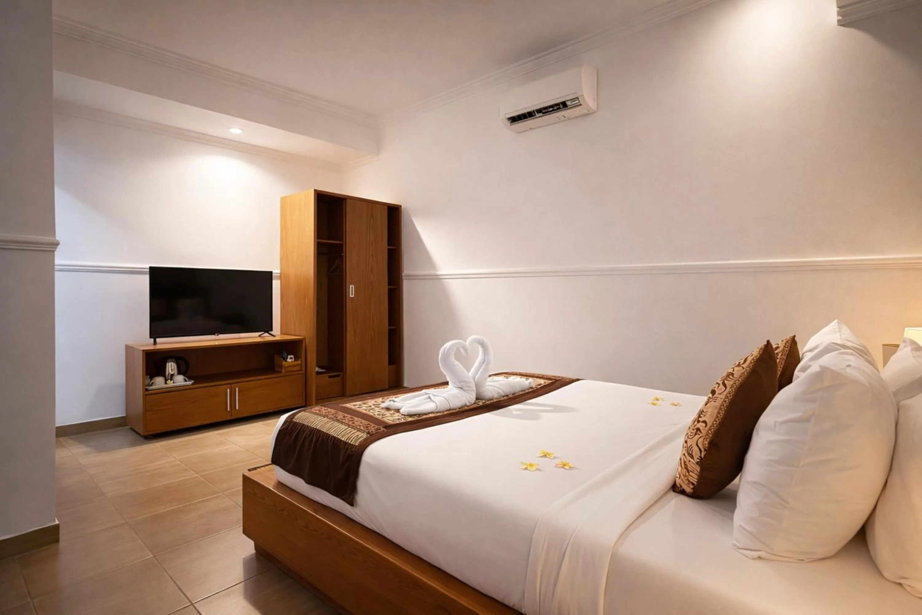 Bedroom, Bed in Puri Anyar Ubud