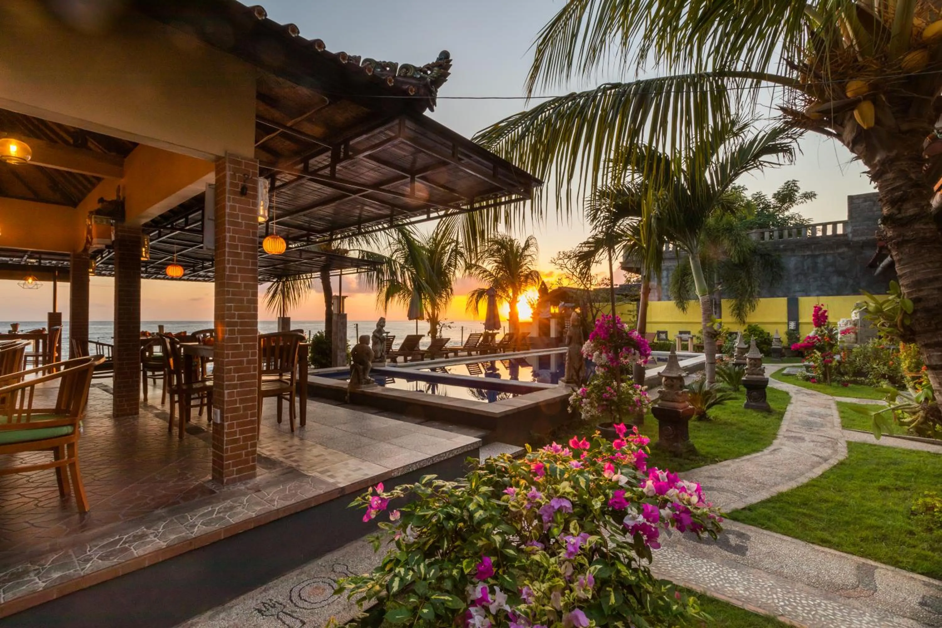 Amed Beach Resort